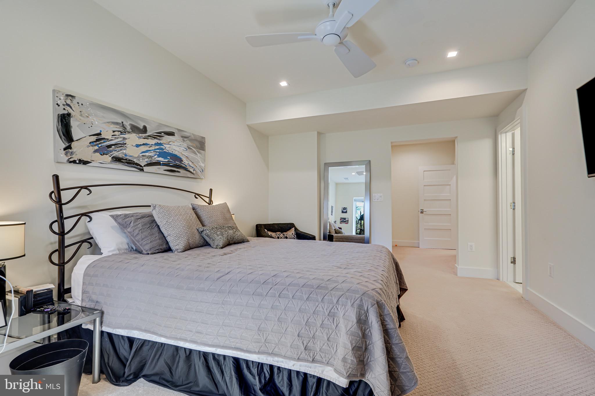 BELLEVUE FOREST - Residential