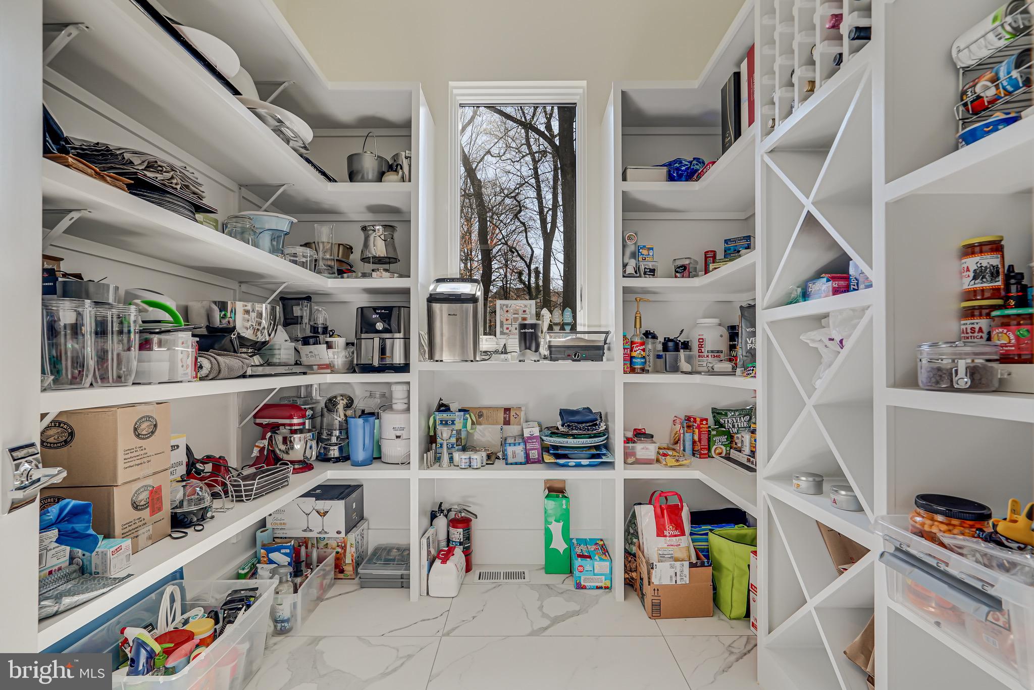 BELLEVUE FOREST - Residential