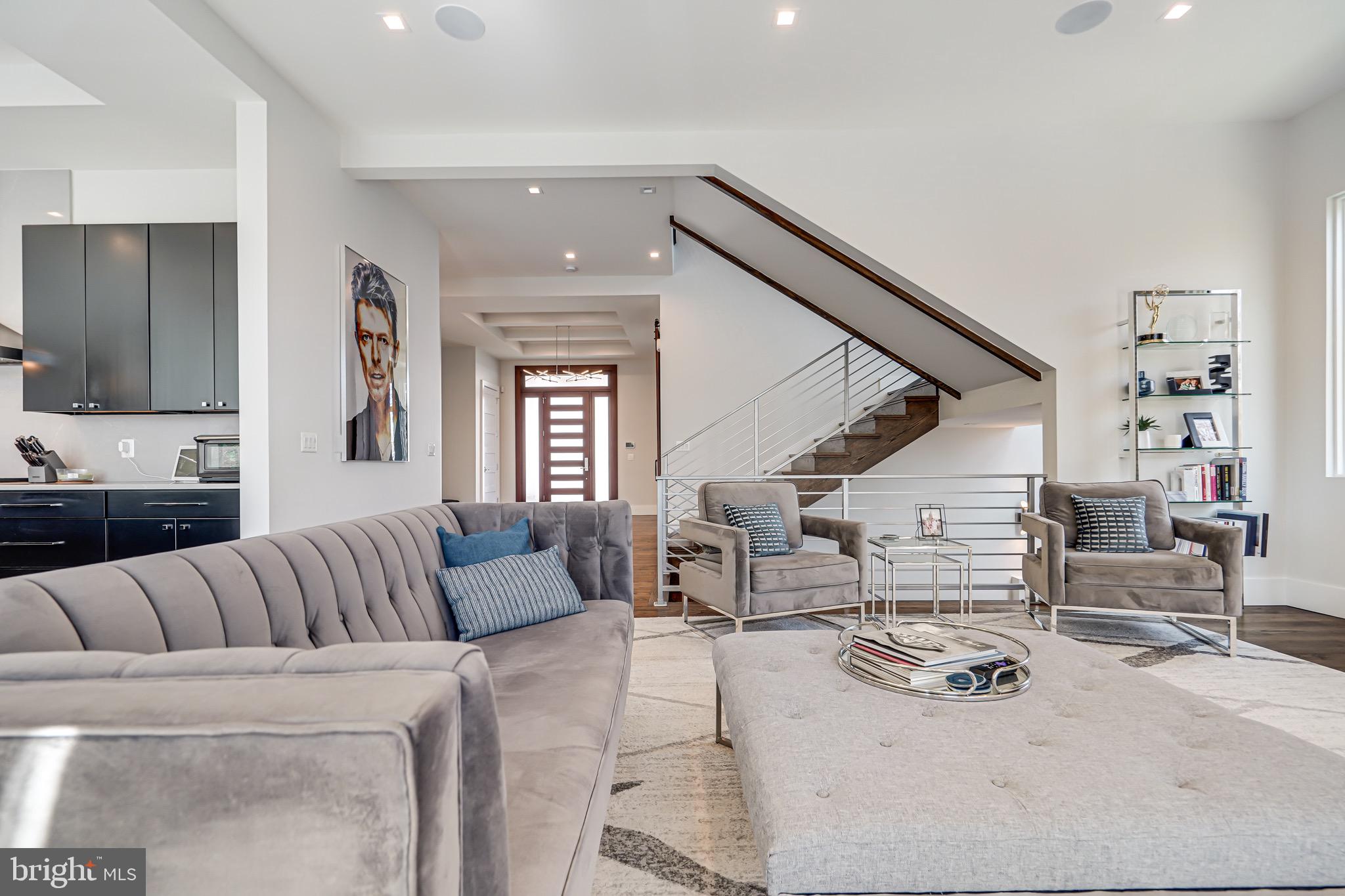 BELLEVUE FOREST - Residential