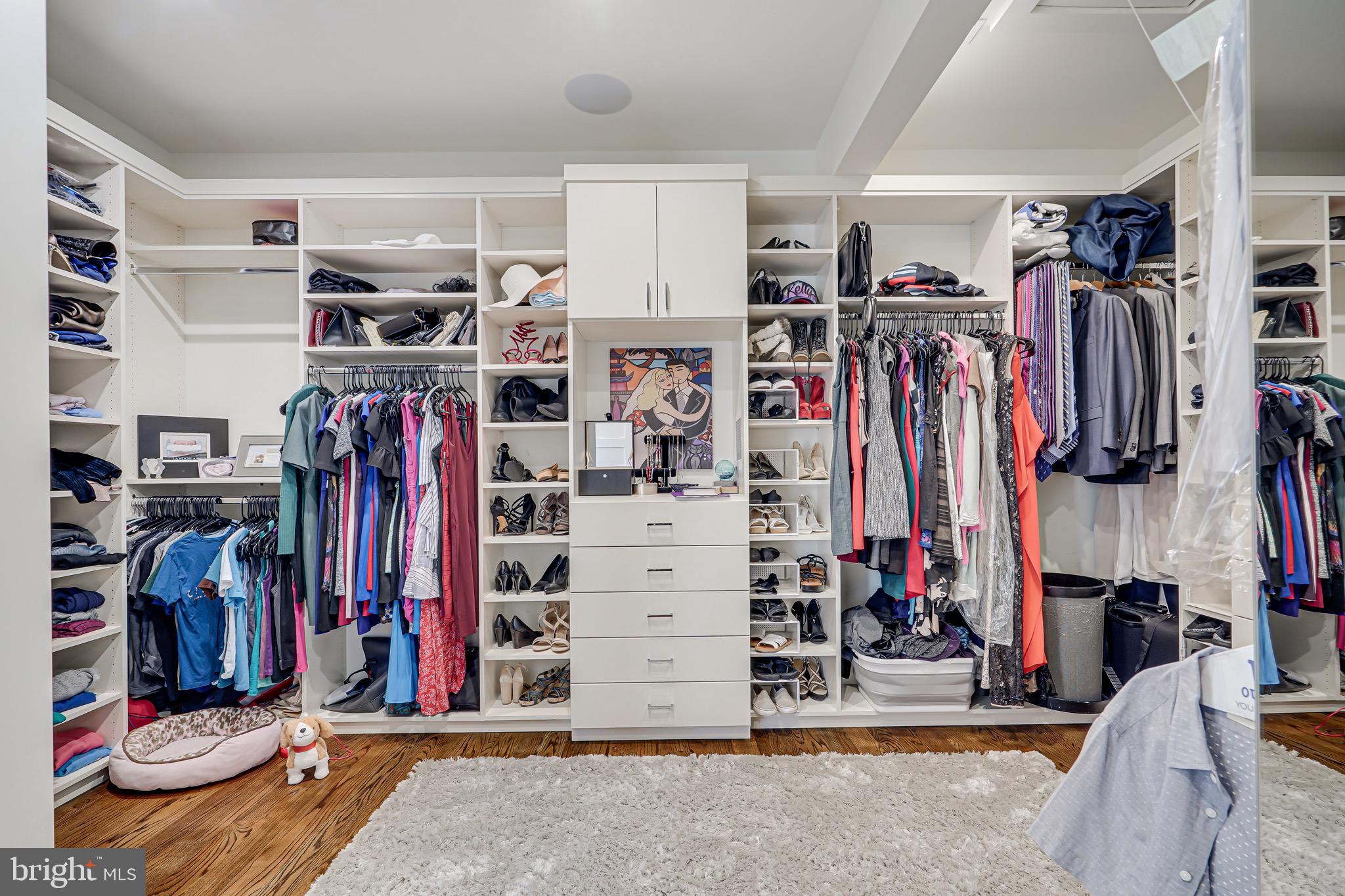 BELLEVUE FOREST - Residential