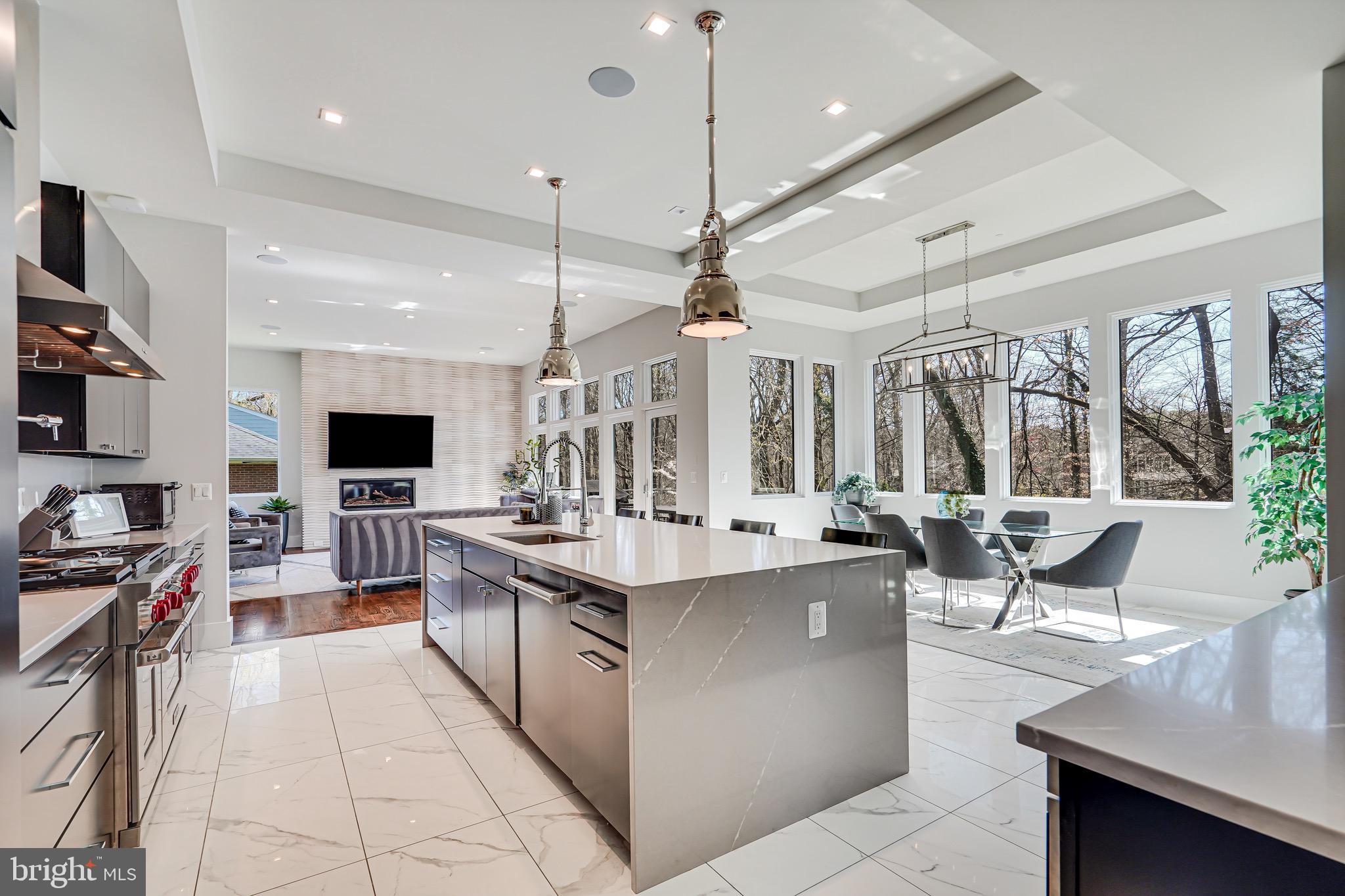 BELLEVUE FOREST - Residential