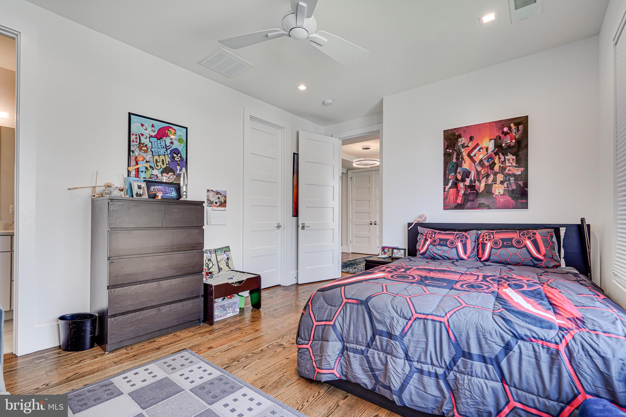 BELLEVUE FOREST - Residential