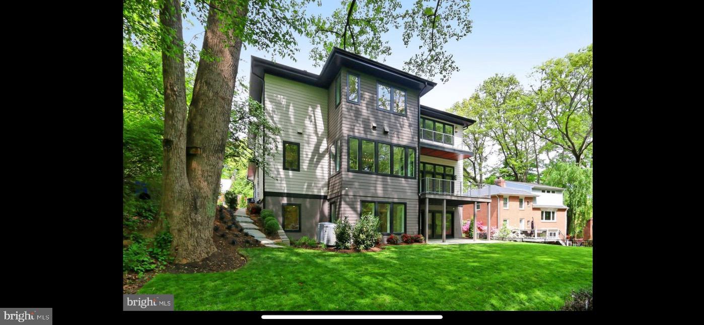 BELLEVUE FOREST - Residential