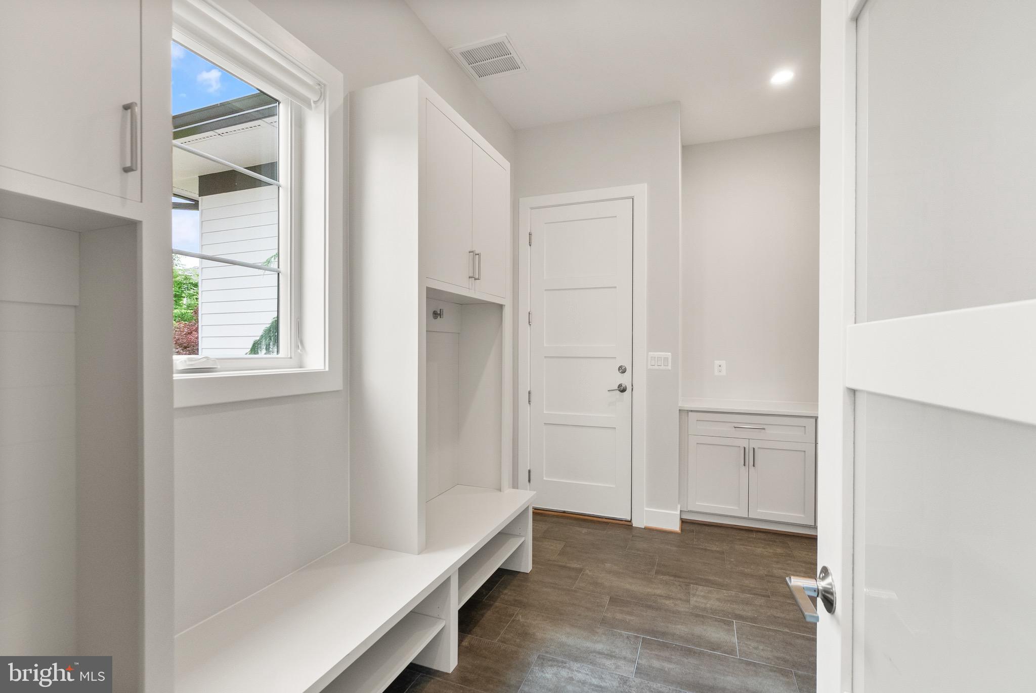 PARK GROVE - Residential