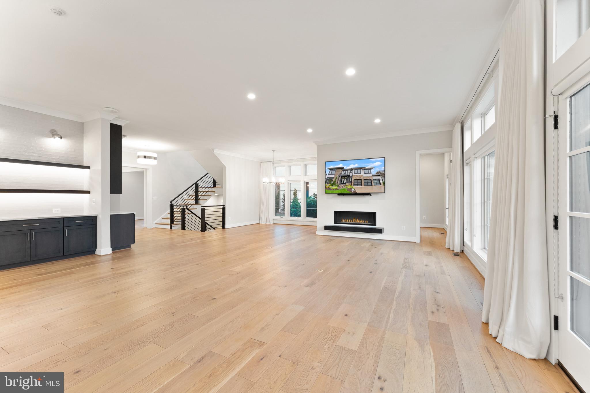 PARK GROVE - Residential