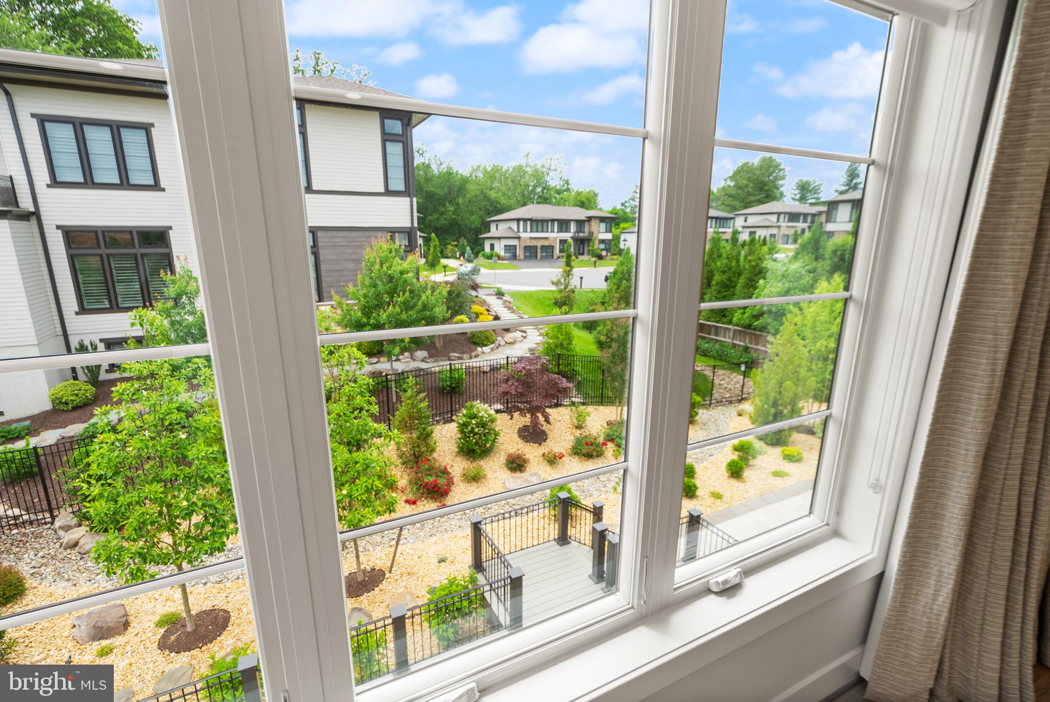 PARK GROVE - Residential