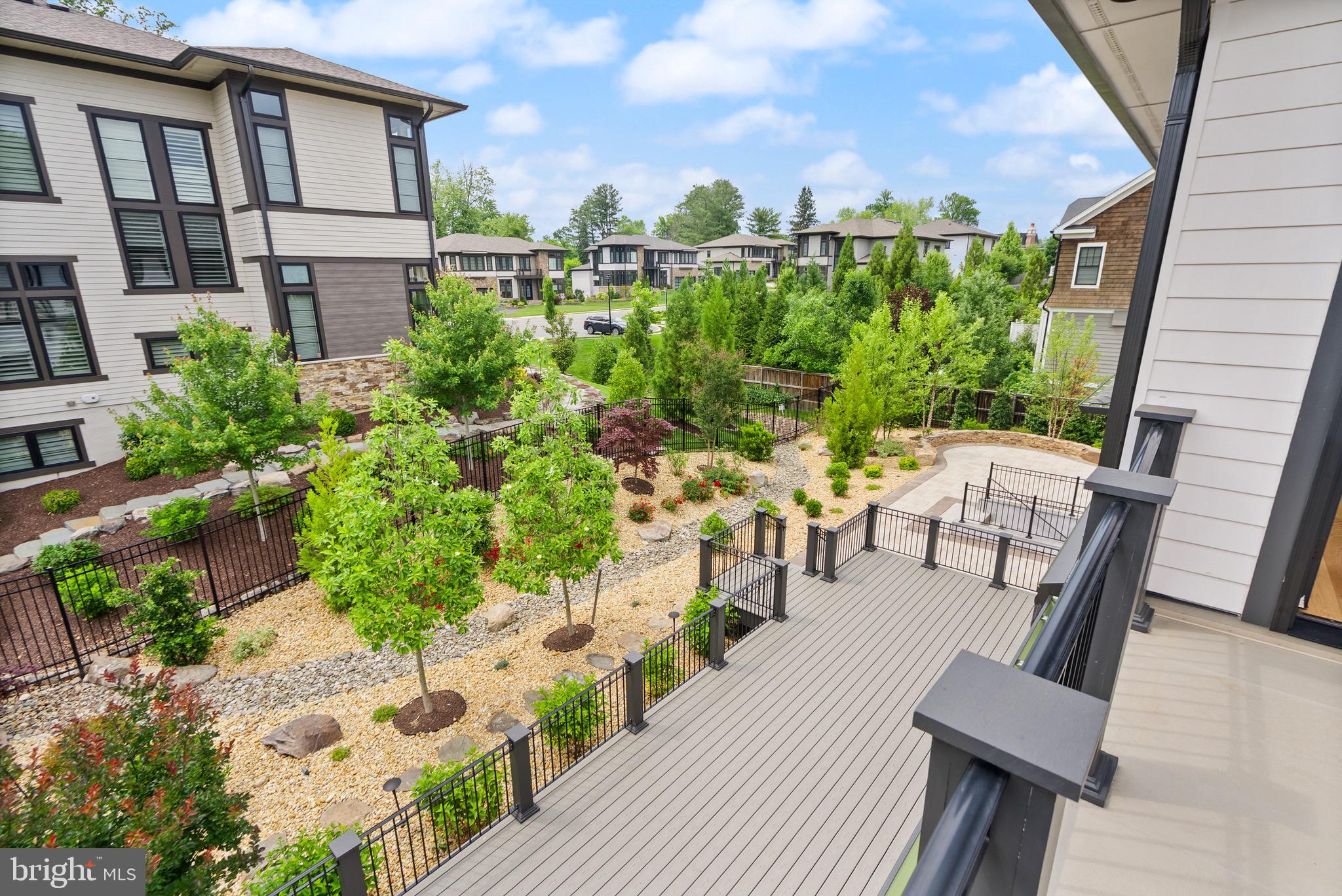 PARK GROVE - Residential