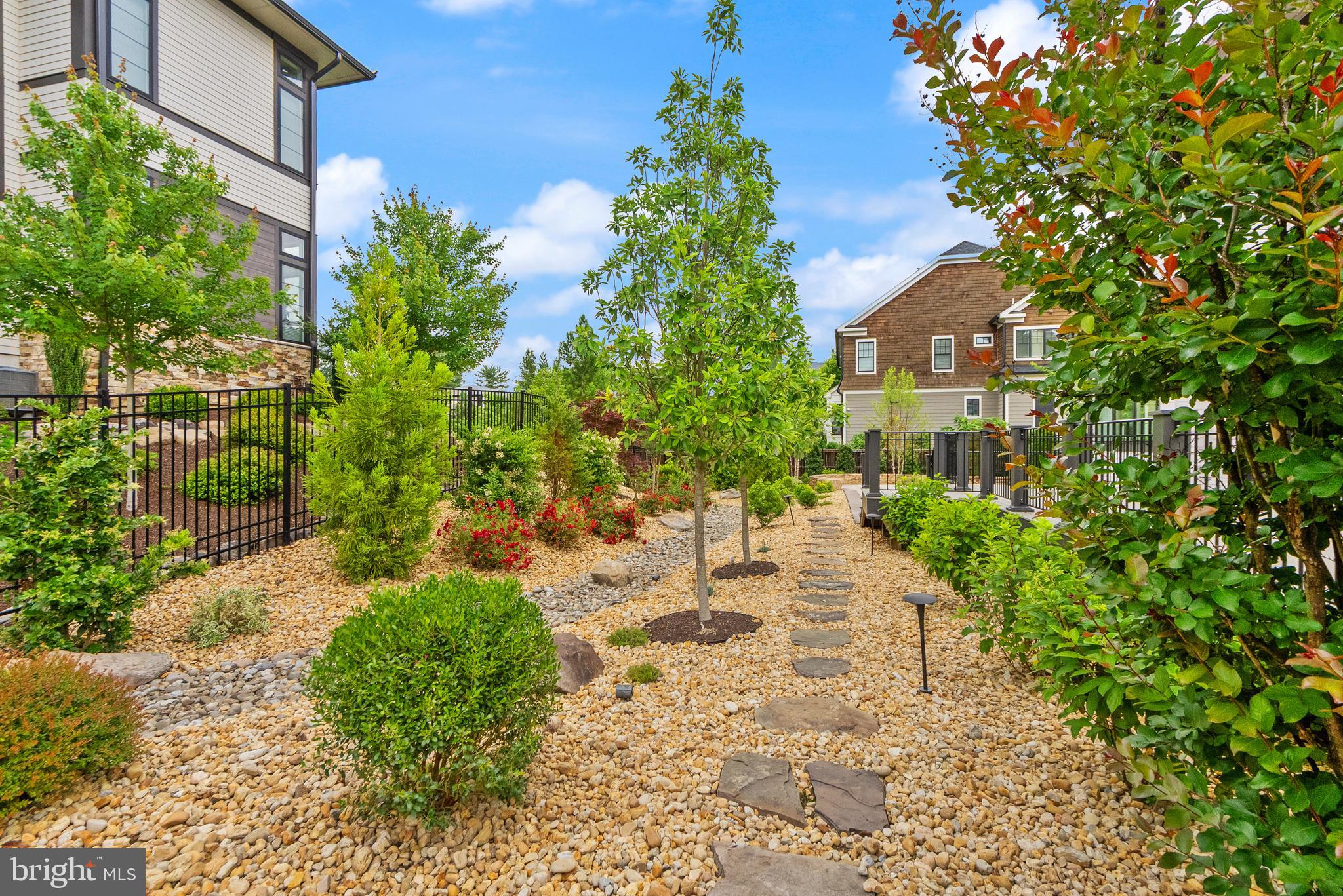 PARK GROVE - Residential