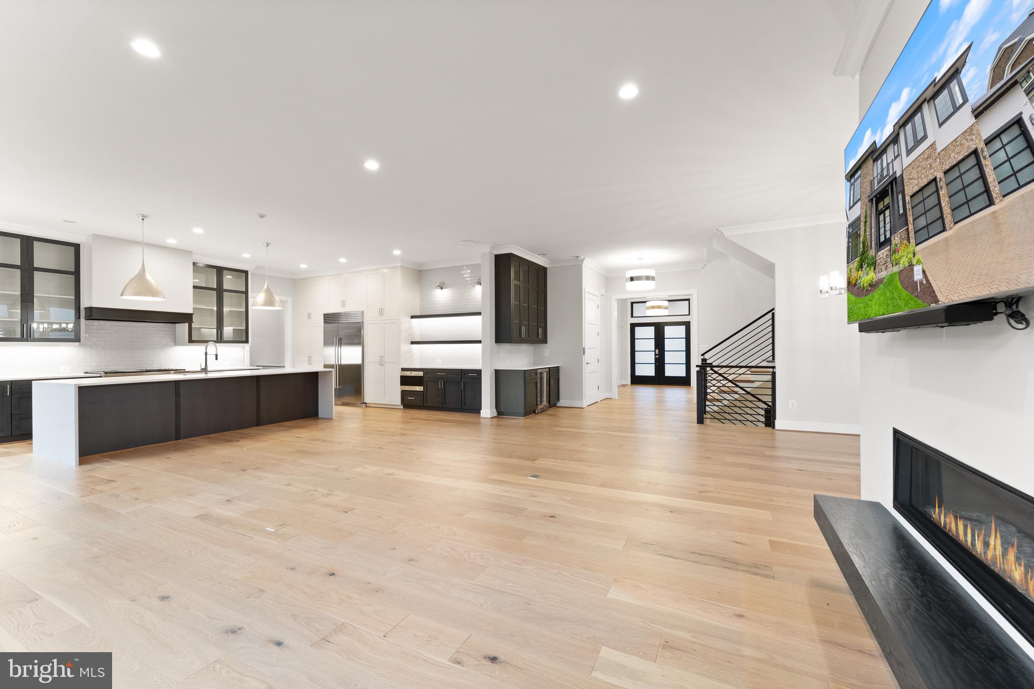 PARK GROVE - Residential