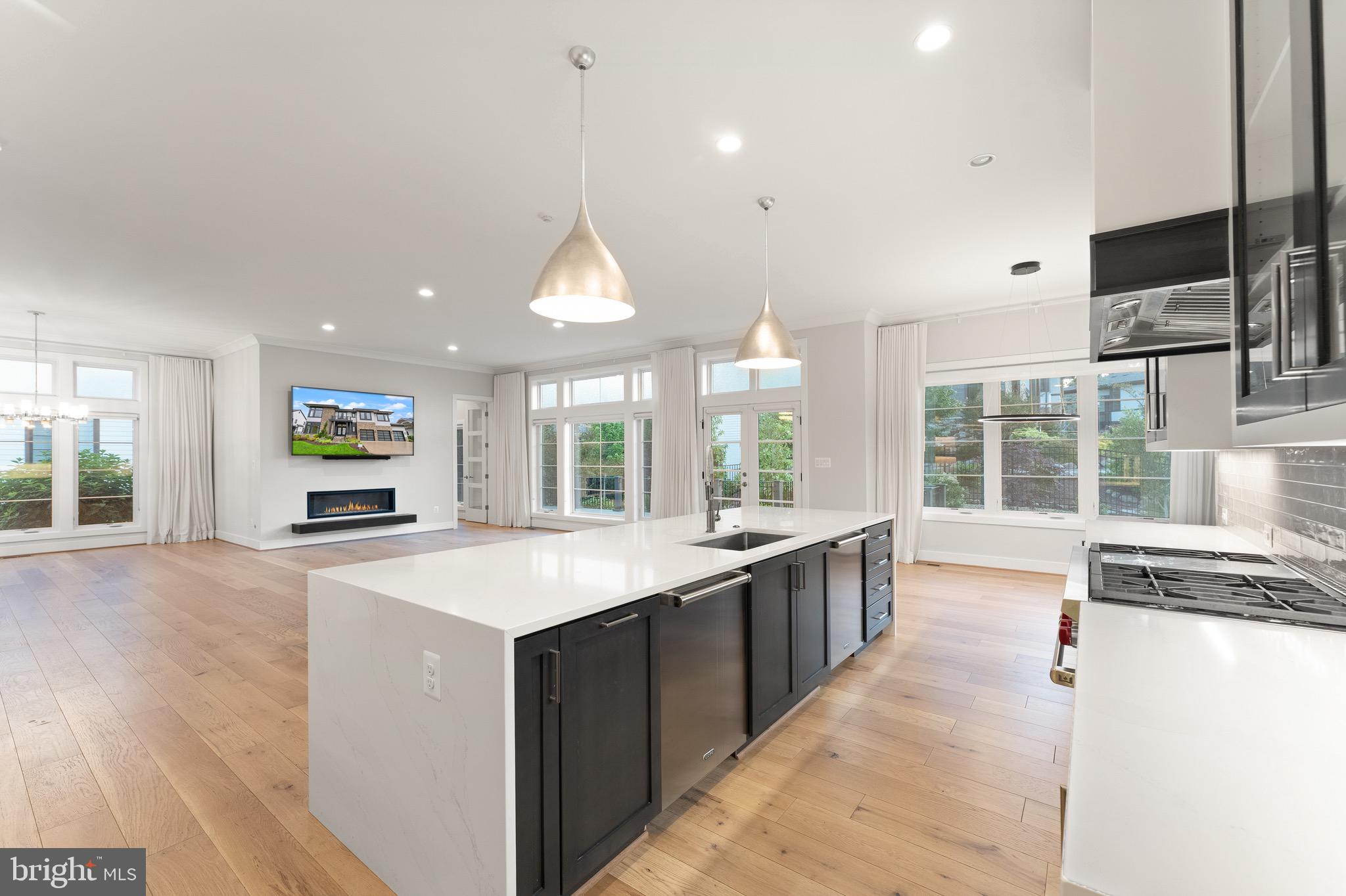 PARK GROVE - Residential