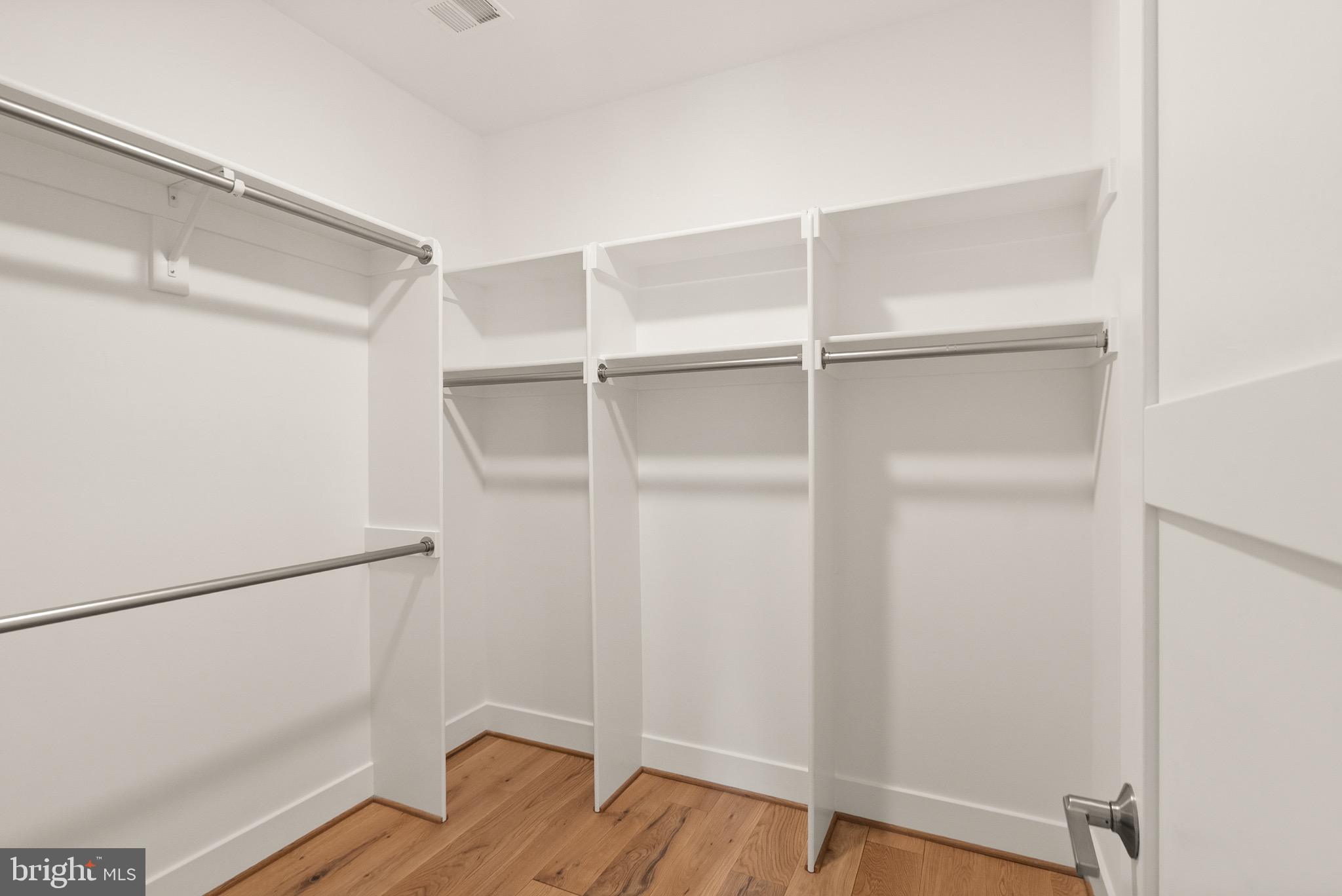 PARK GROVE - Residential