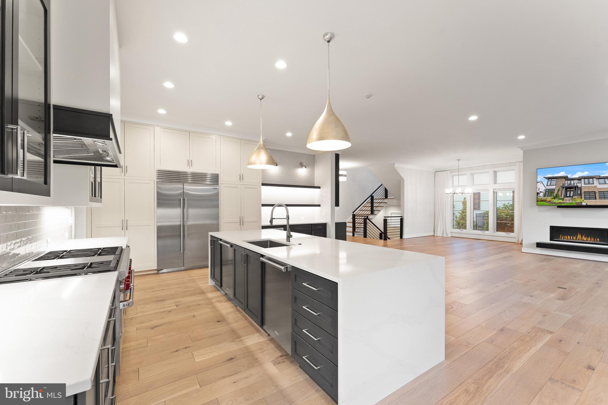 PARK GROVE - Residential