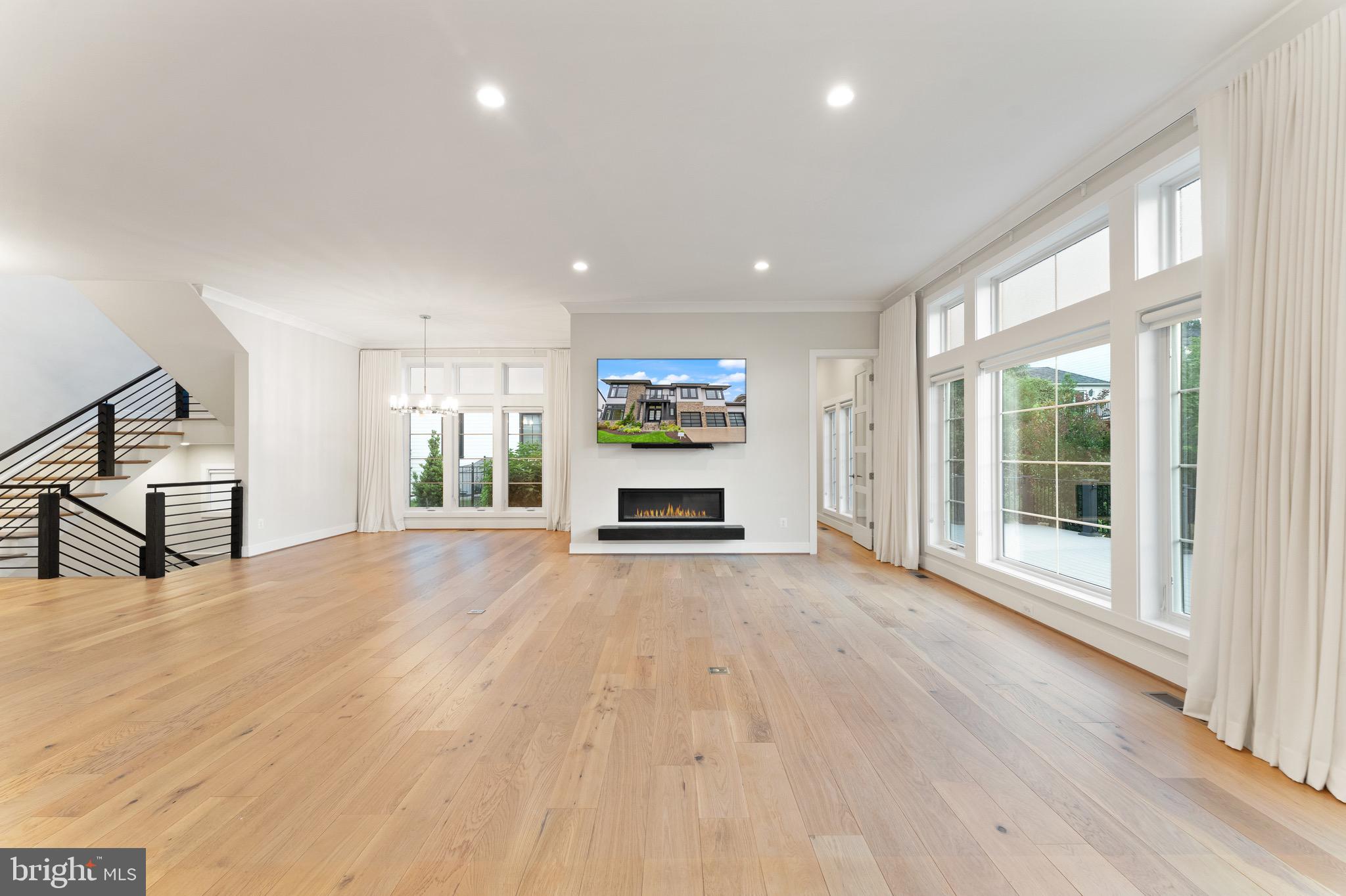 PARK GROVE - Residential