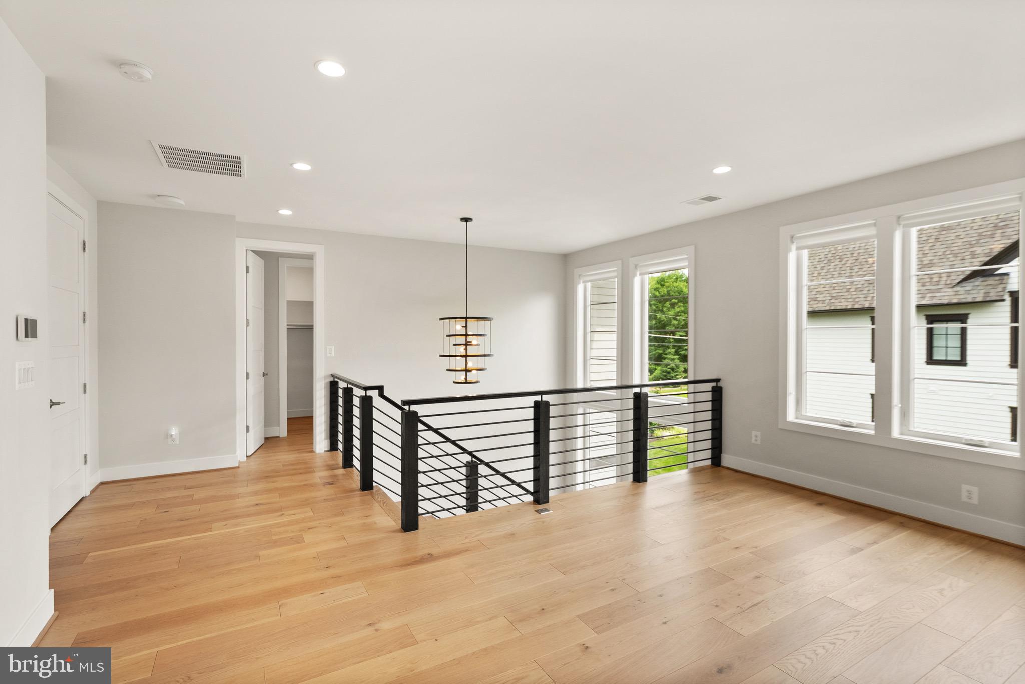 PARK GROVE - Residential