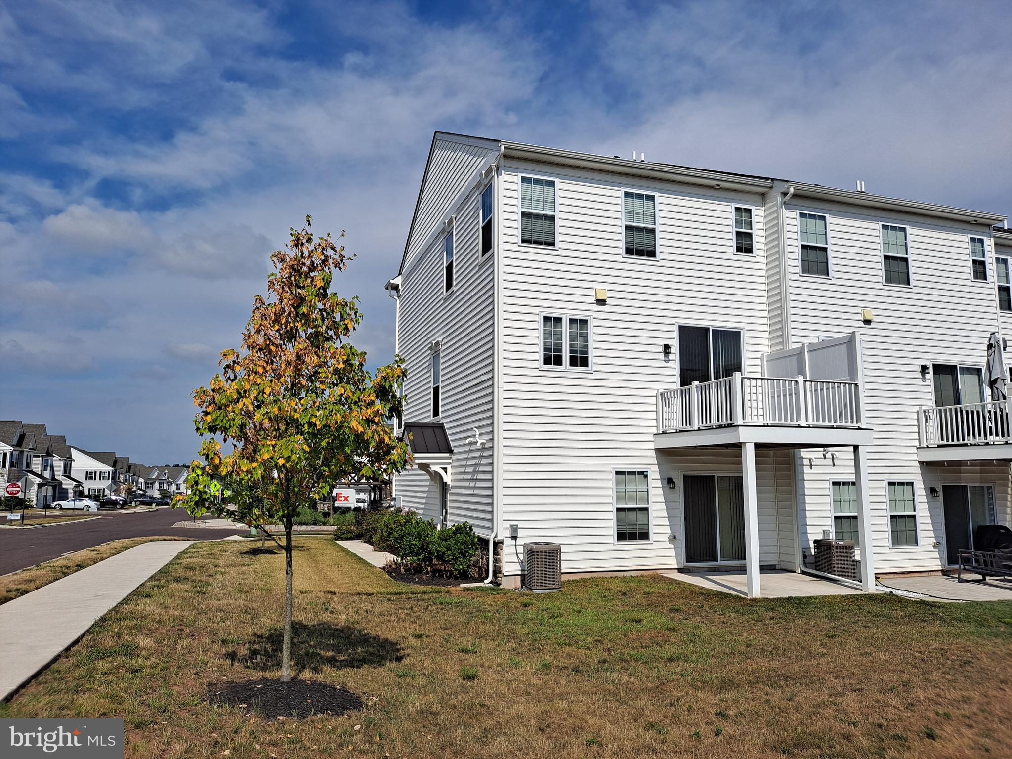 229 CADENCE COURT