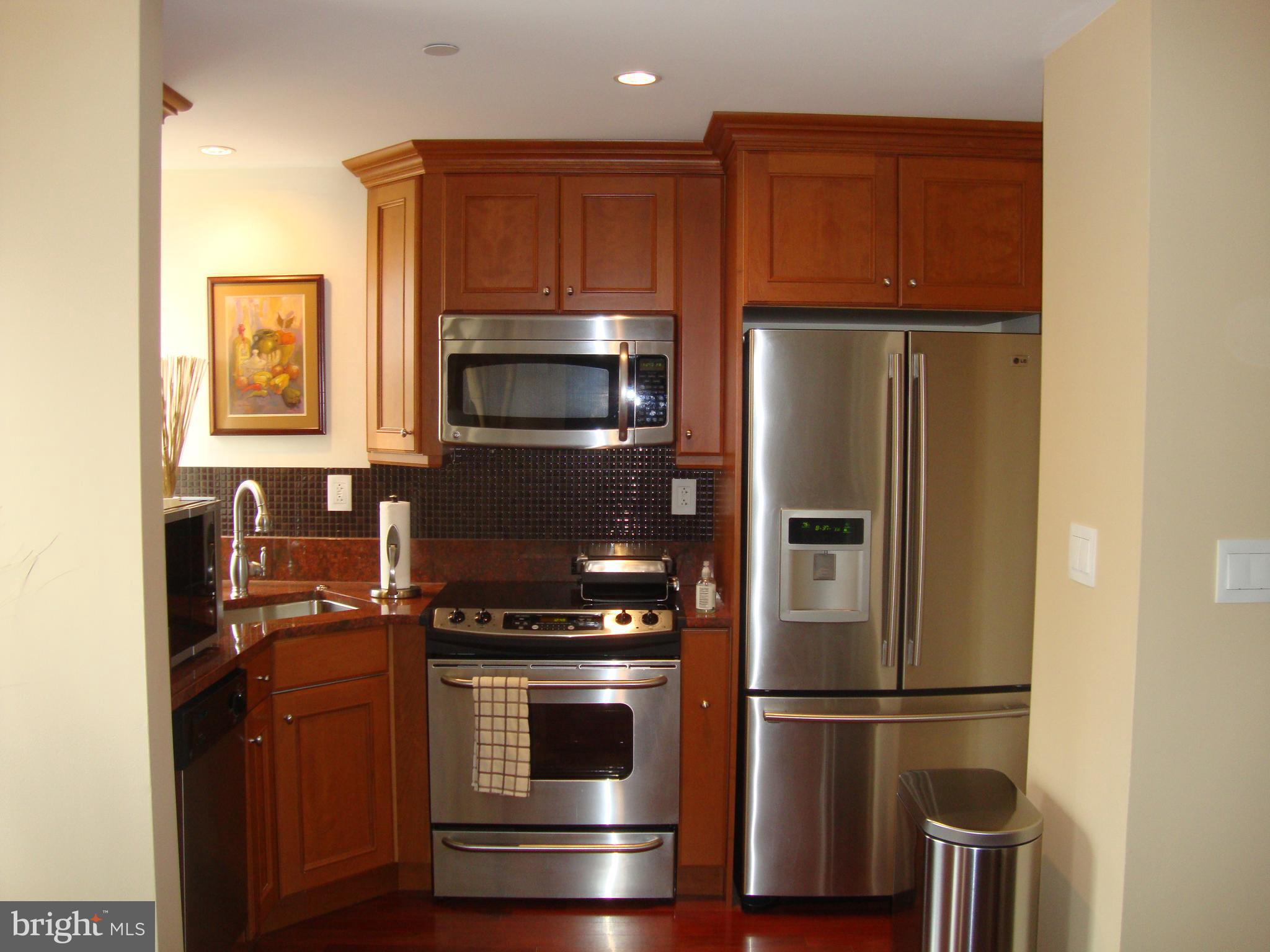 RITTENHOUSE SQUARE - Residential Lease