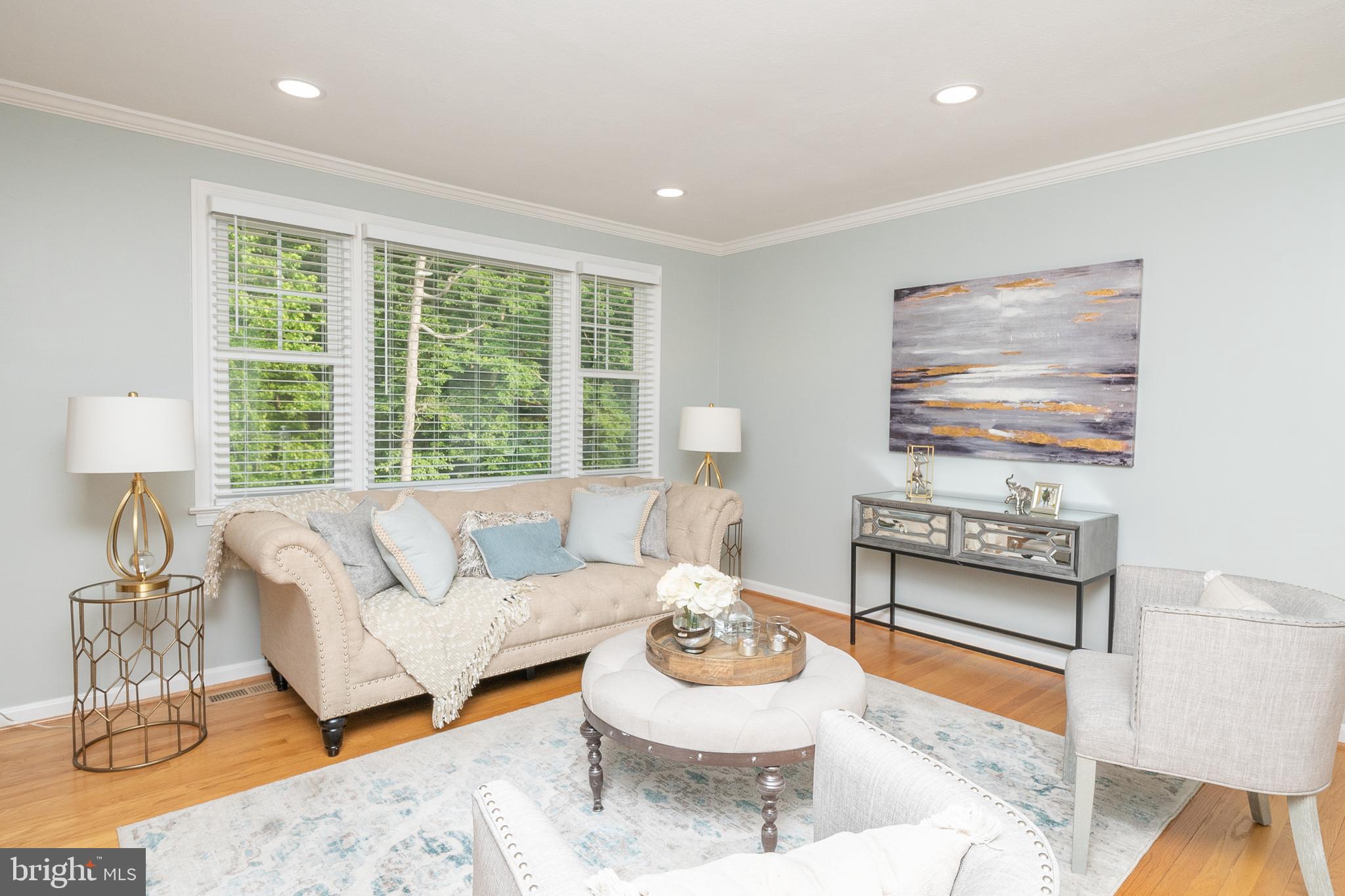 WILLIAMSBURG ESTATES - Residential