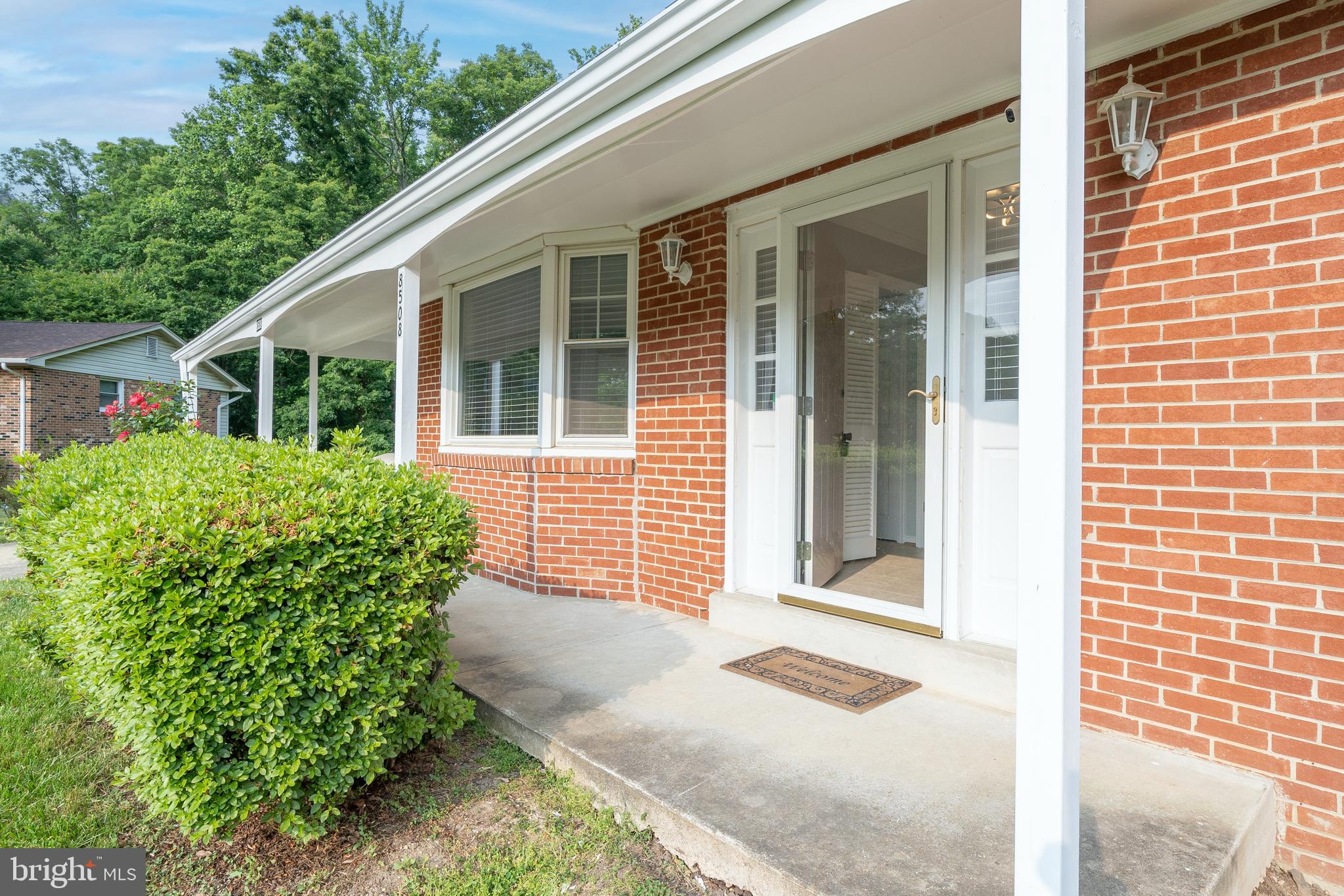 WILLIAMSBURG ESTATES - Residential