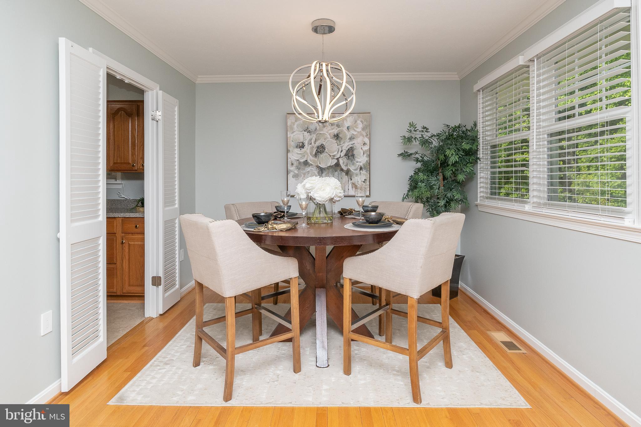 WILLIAMSBURG ESTATES - Residential