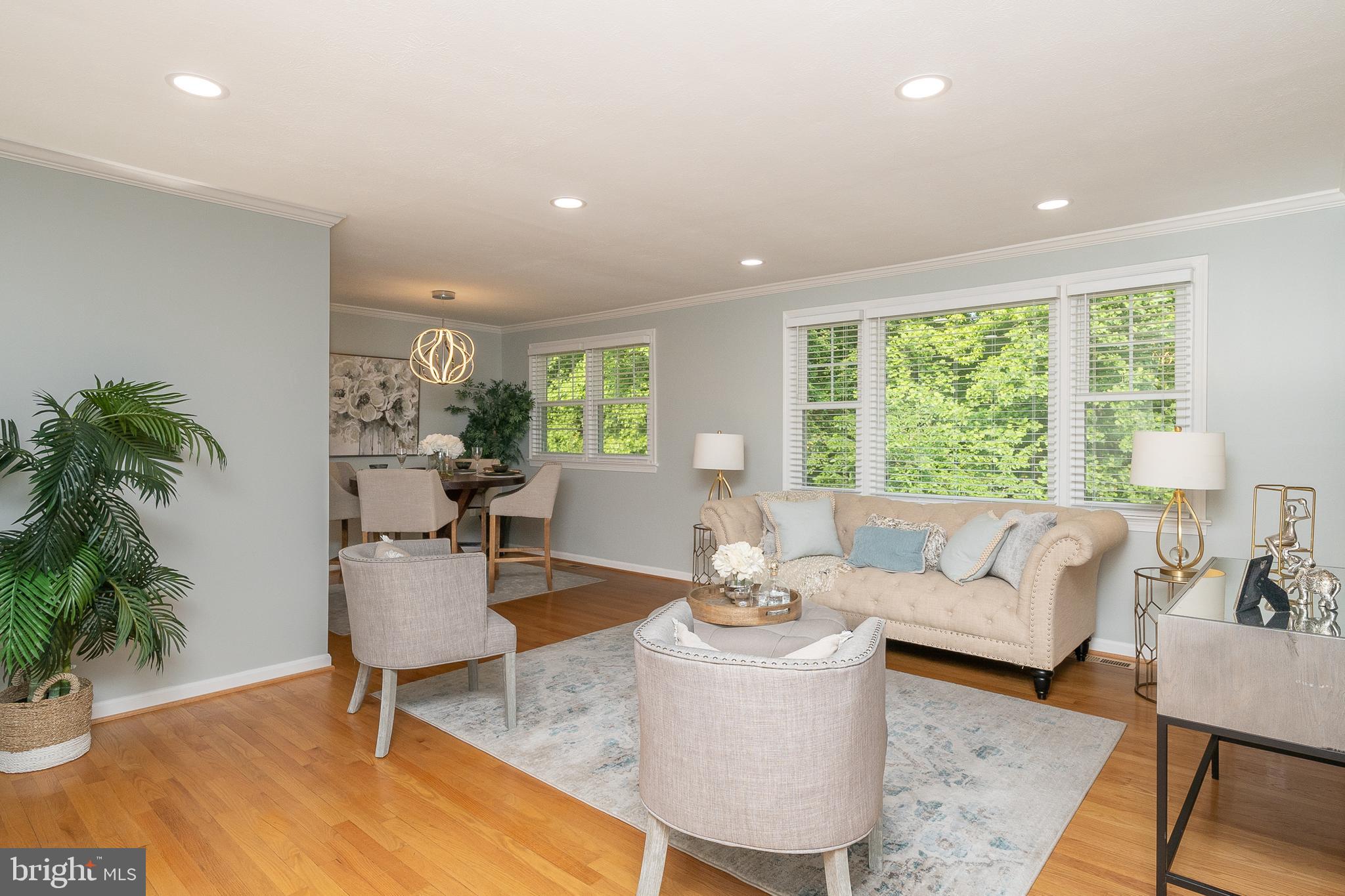 WILLIAMSBURG ESTATES - Residential