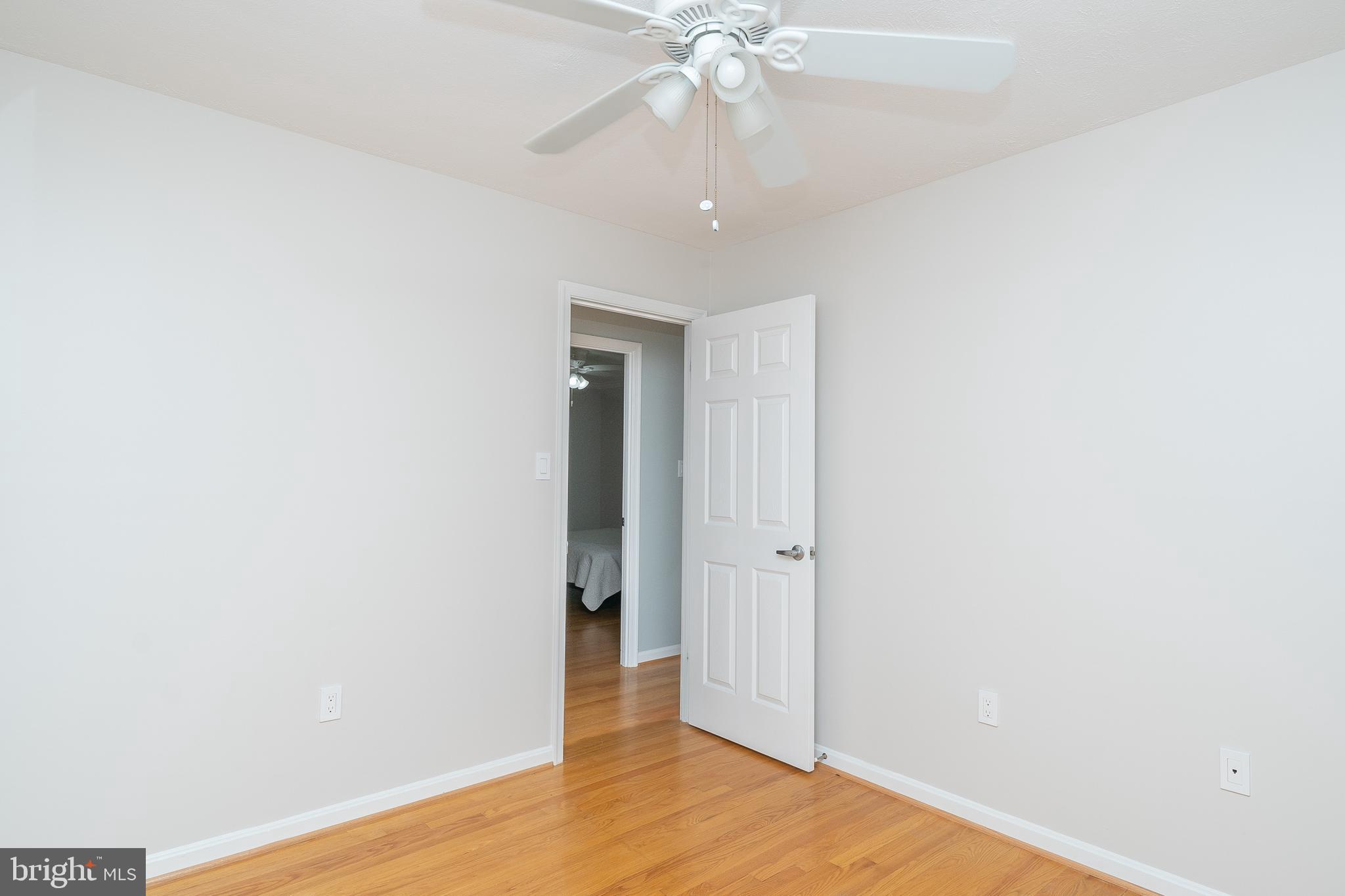 WILLIAMSBURG ESTATES - Residential