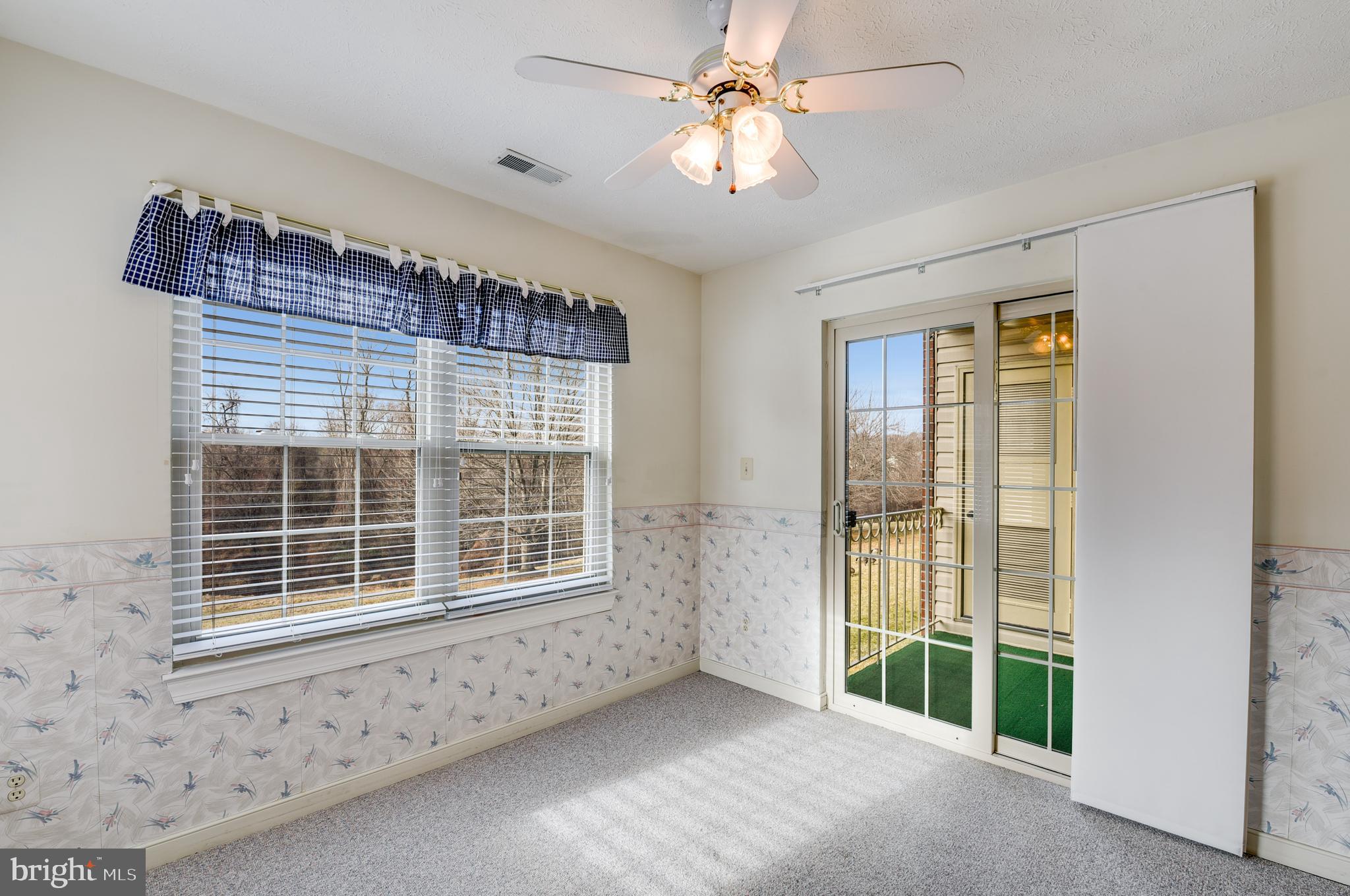 POND CONDOMINIUMS - Residential