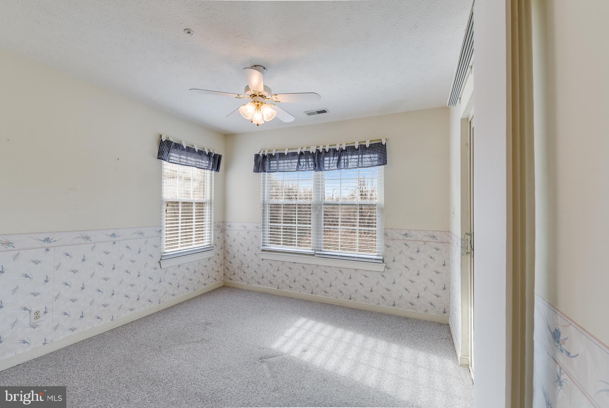 POND CONDOMINIUMS - Residential