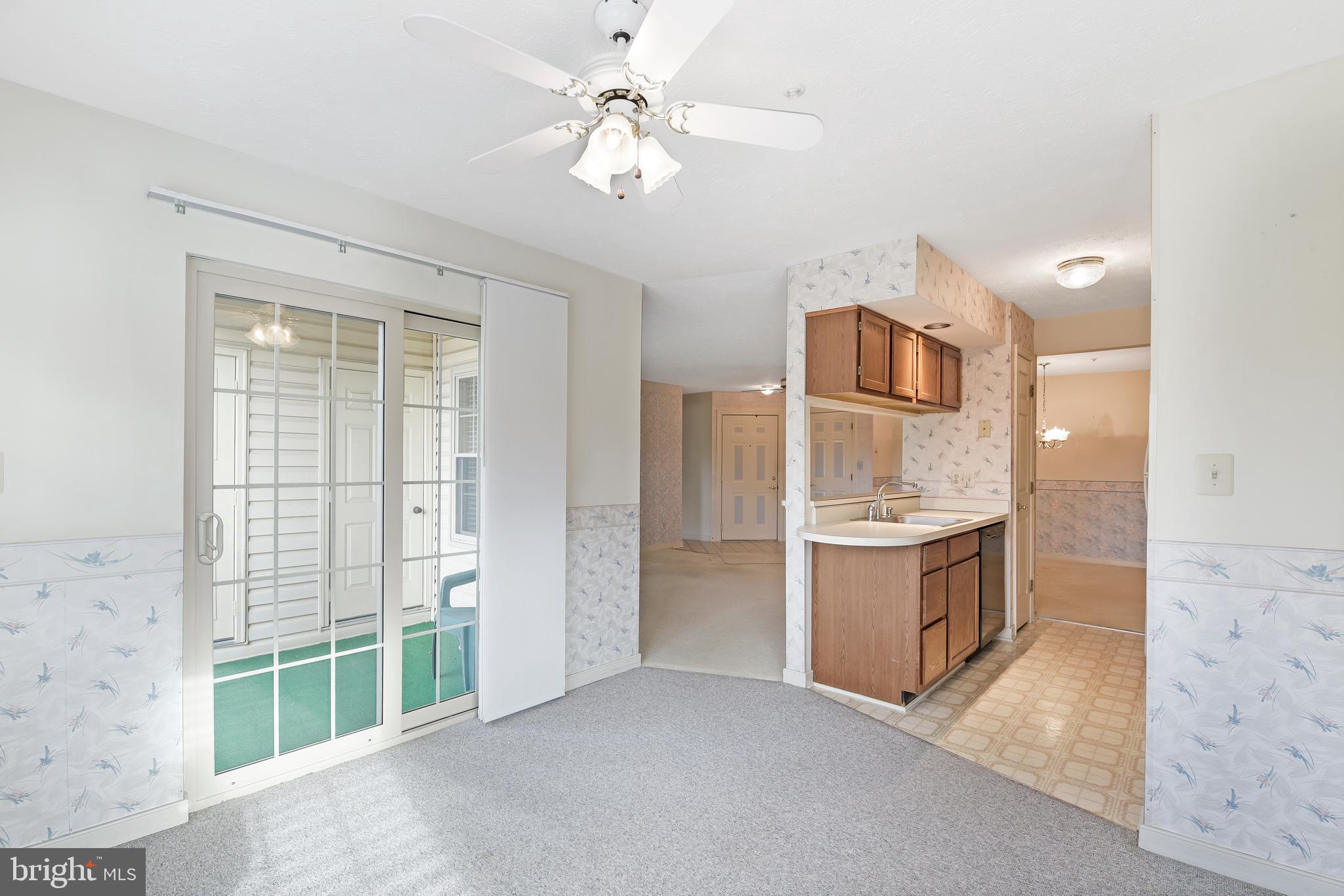 POND CONDOMINIUMS - Residential