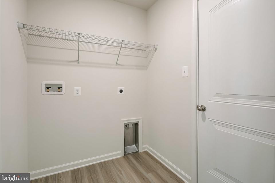 CAMBRIAN HILLS - Residential