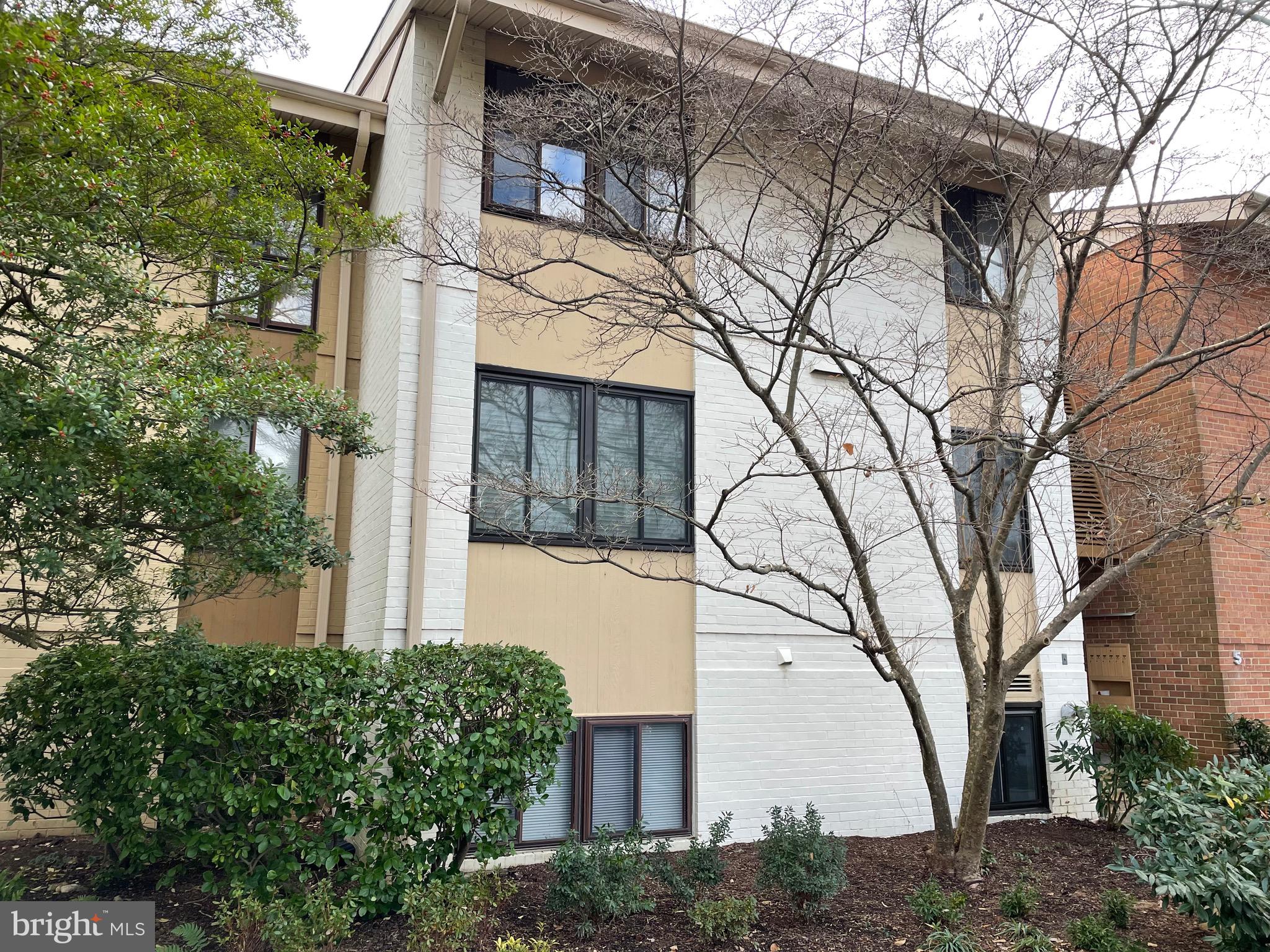 CROSS KEYS - Residential