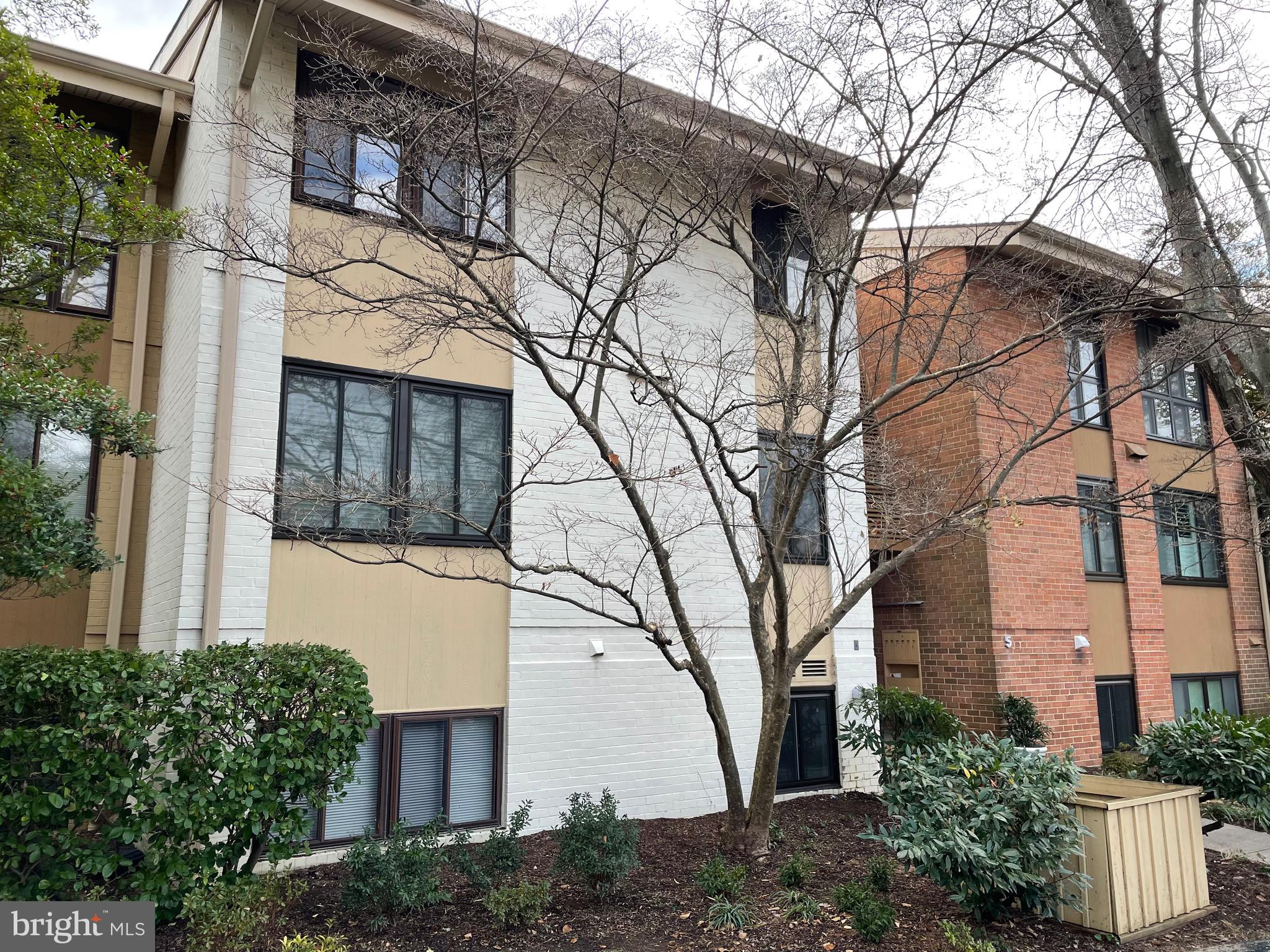 CROSS KEYS - Residential