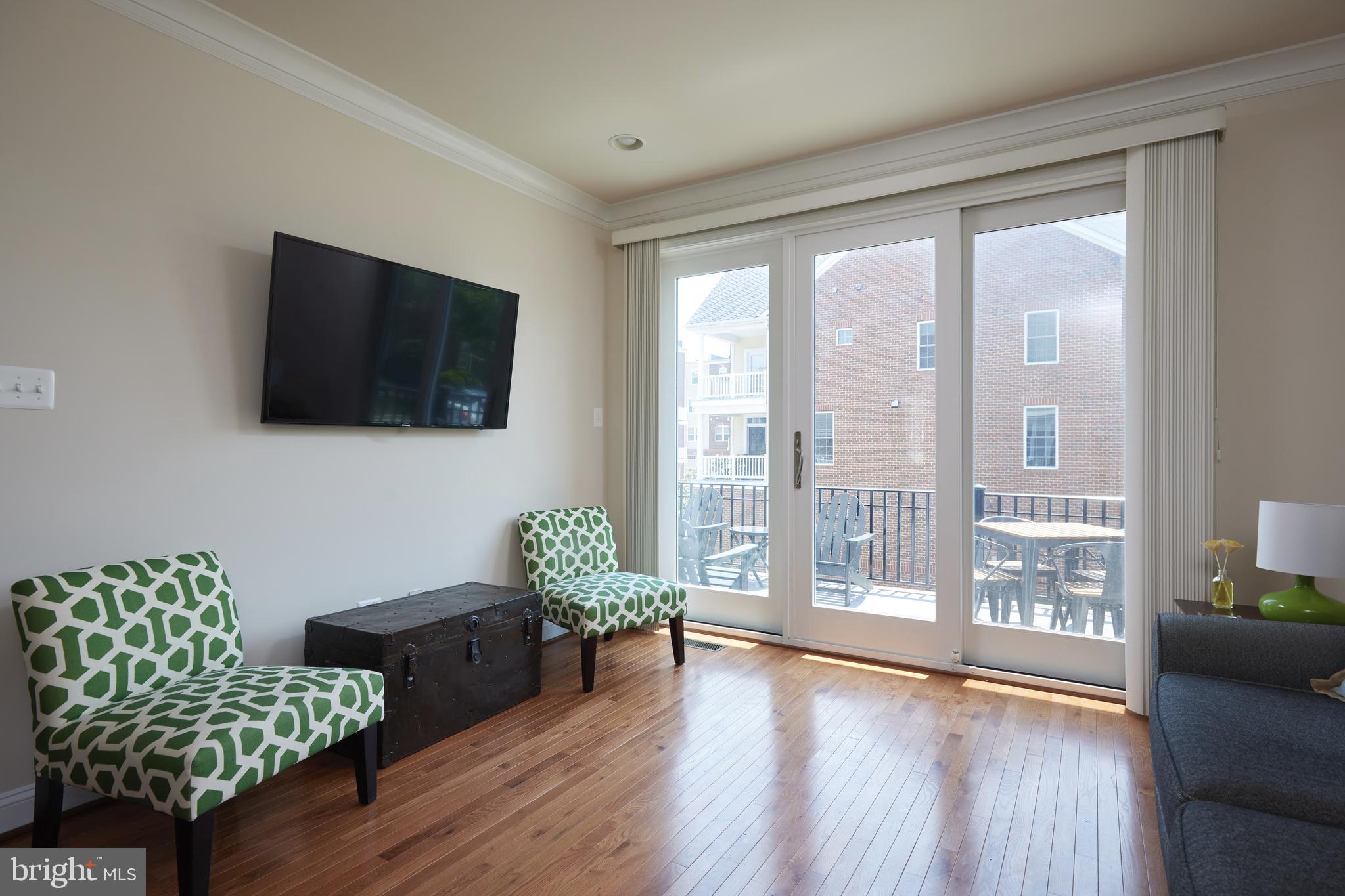 PARKLANDS AT WATKINS MILL - Residential