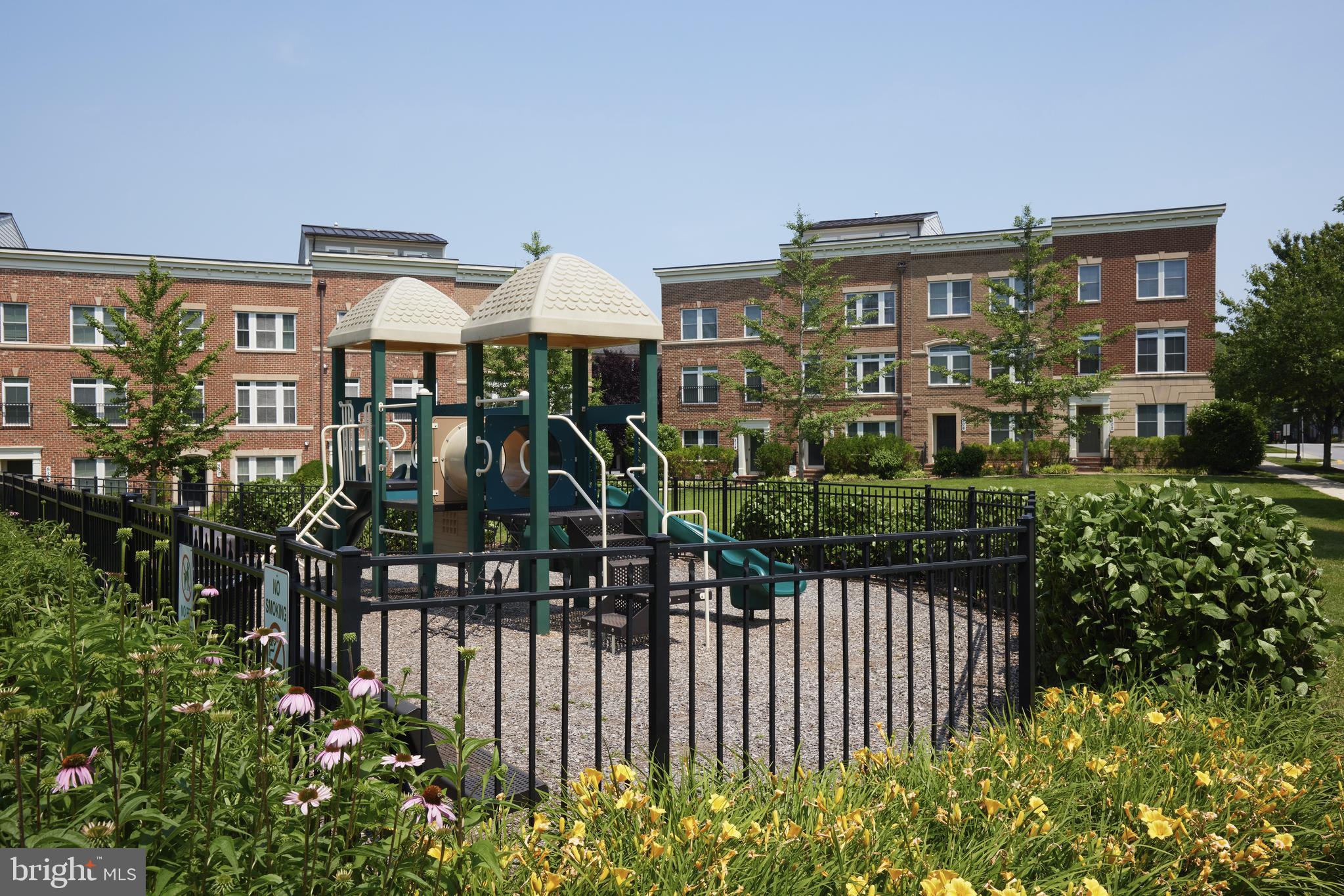 PARKLANDS AT WATKINS MILL - Residential