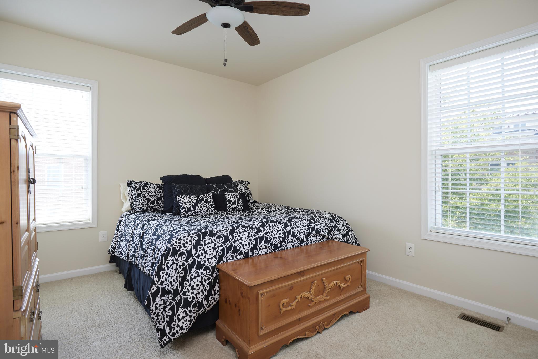 PARKLANDS AT WATKINS MILL - Residential