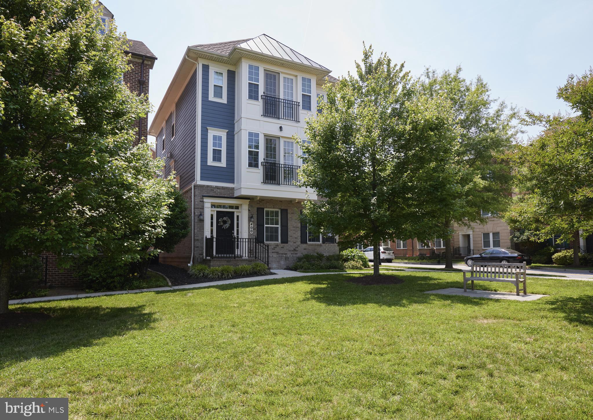 PARKLANDS AT WATKINS MILL - Residential