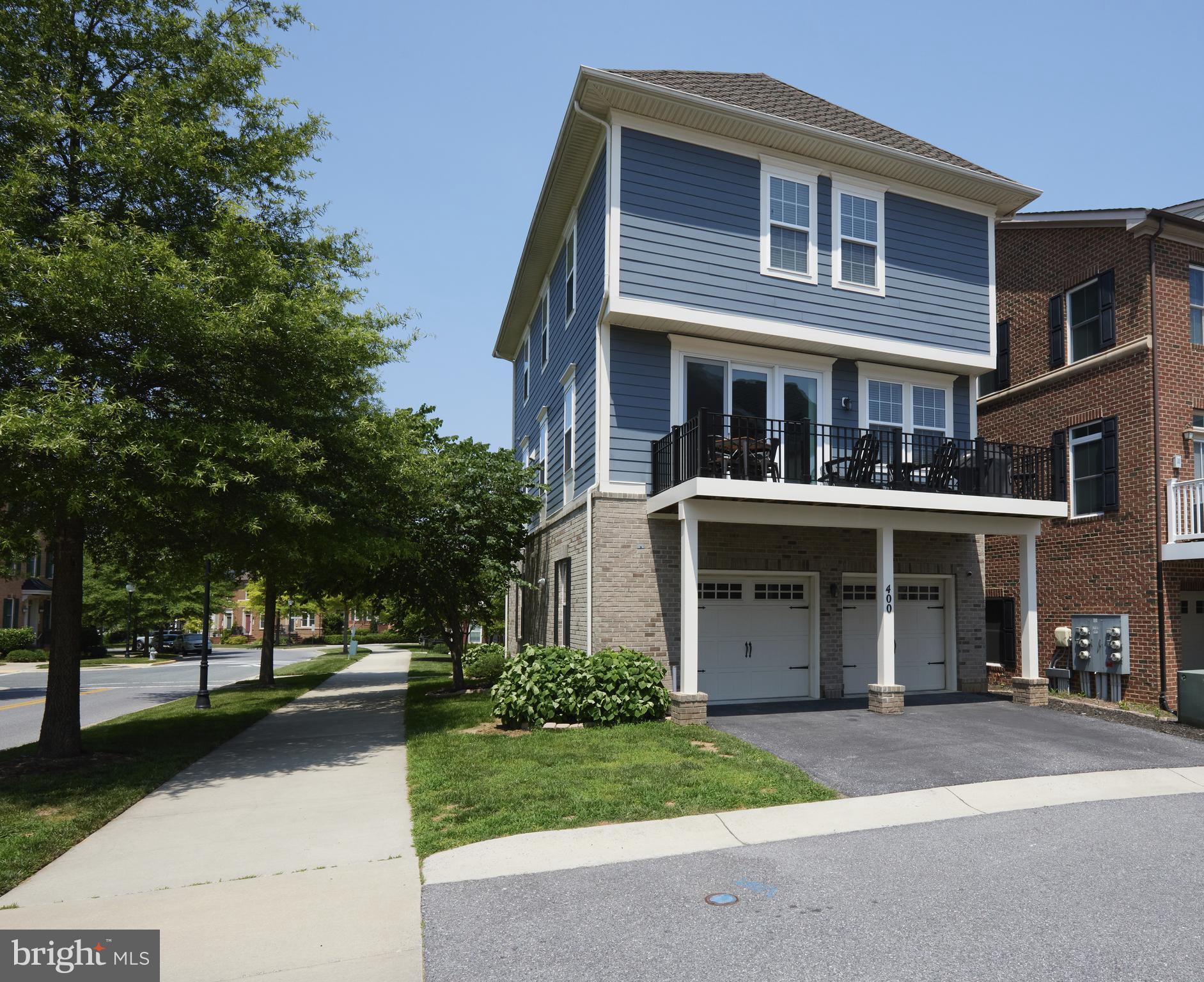 PARKLANDS AT WATKINS MILL - Residential