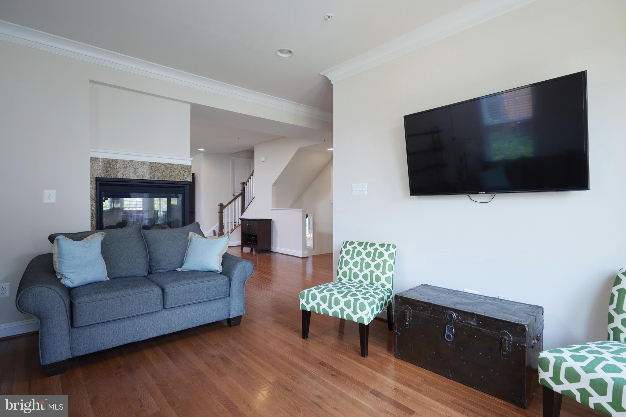 PARKLANDS AT WATKINS MILL - Residential