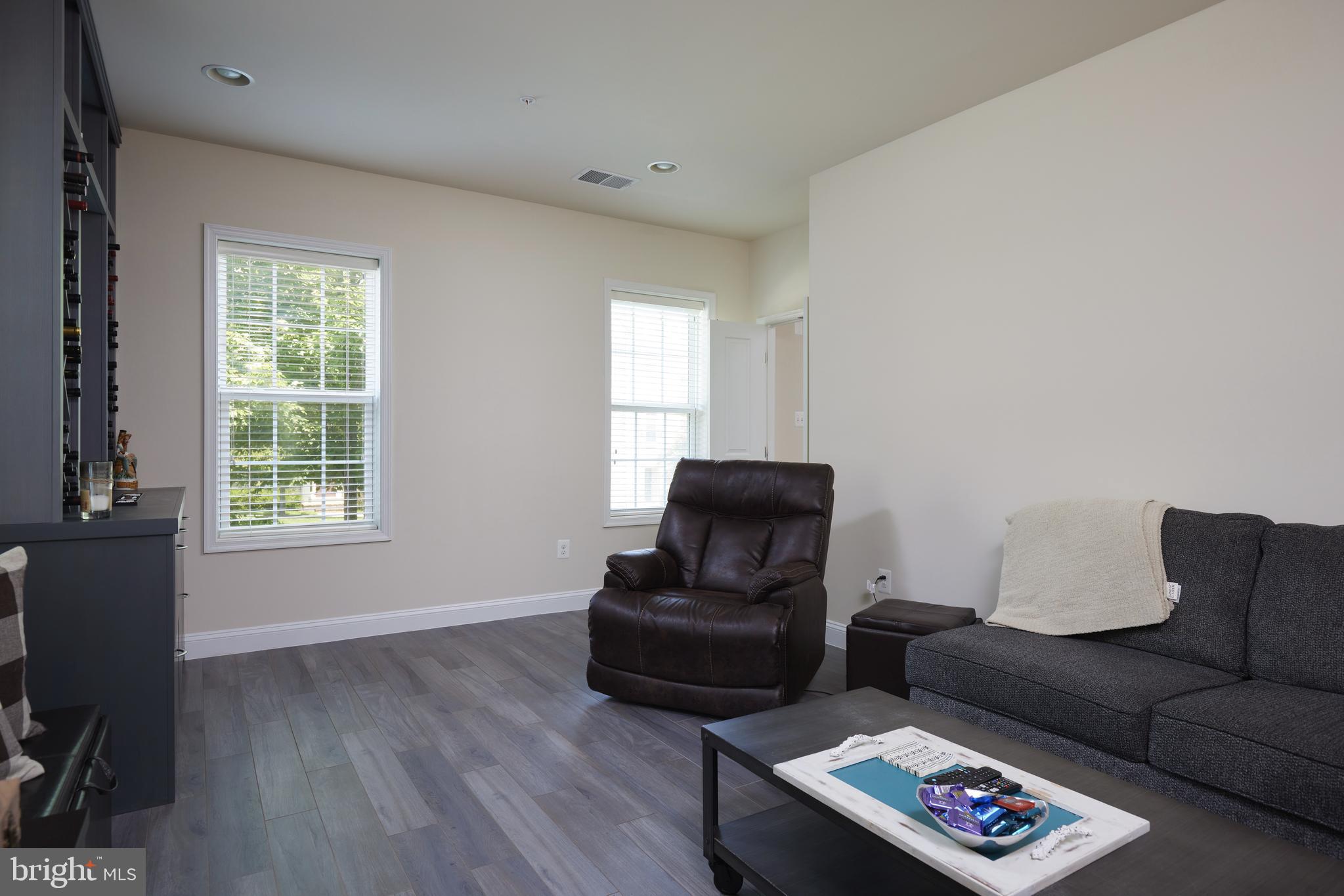 PARKLANDS AT WATKINS MILL - Residential