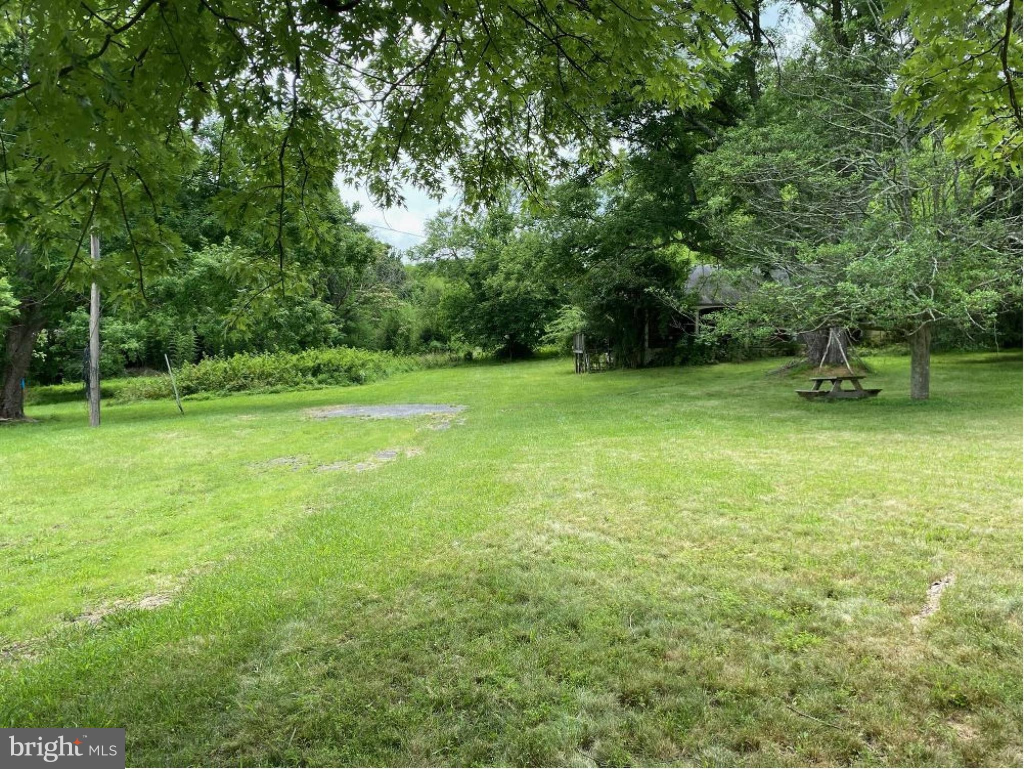 5904 MUNCASTER MILL ROAD