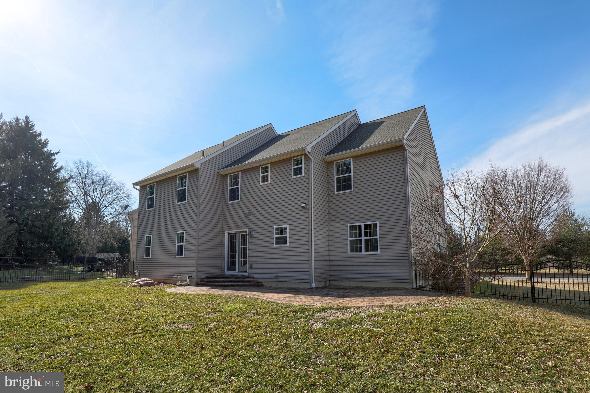 WALLINGFORD ESTATES - Residential
