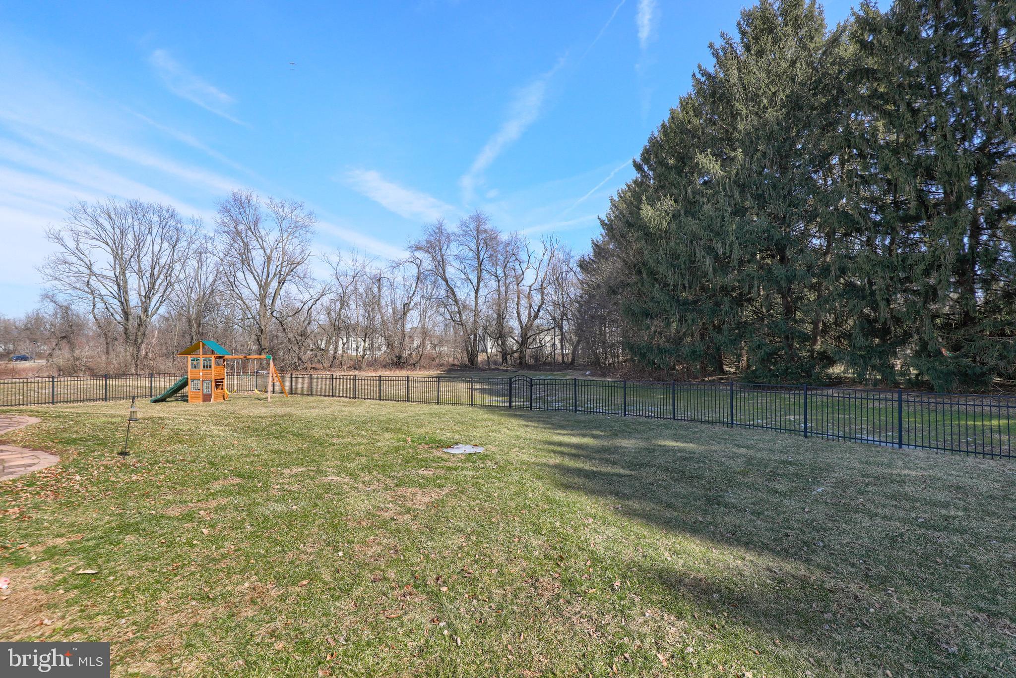 WALLINGFORD ESTATES - Residential