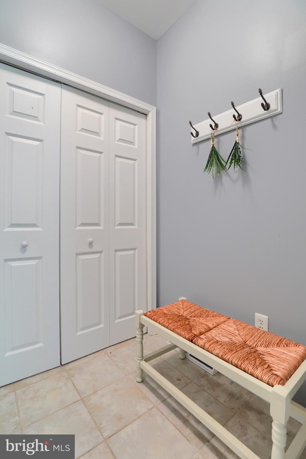 WALLINGFORD ESTATES - Residential