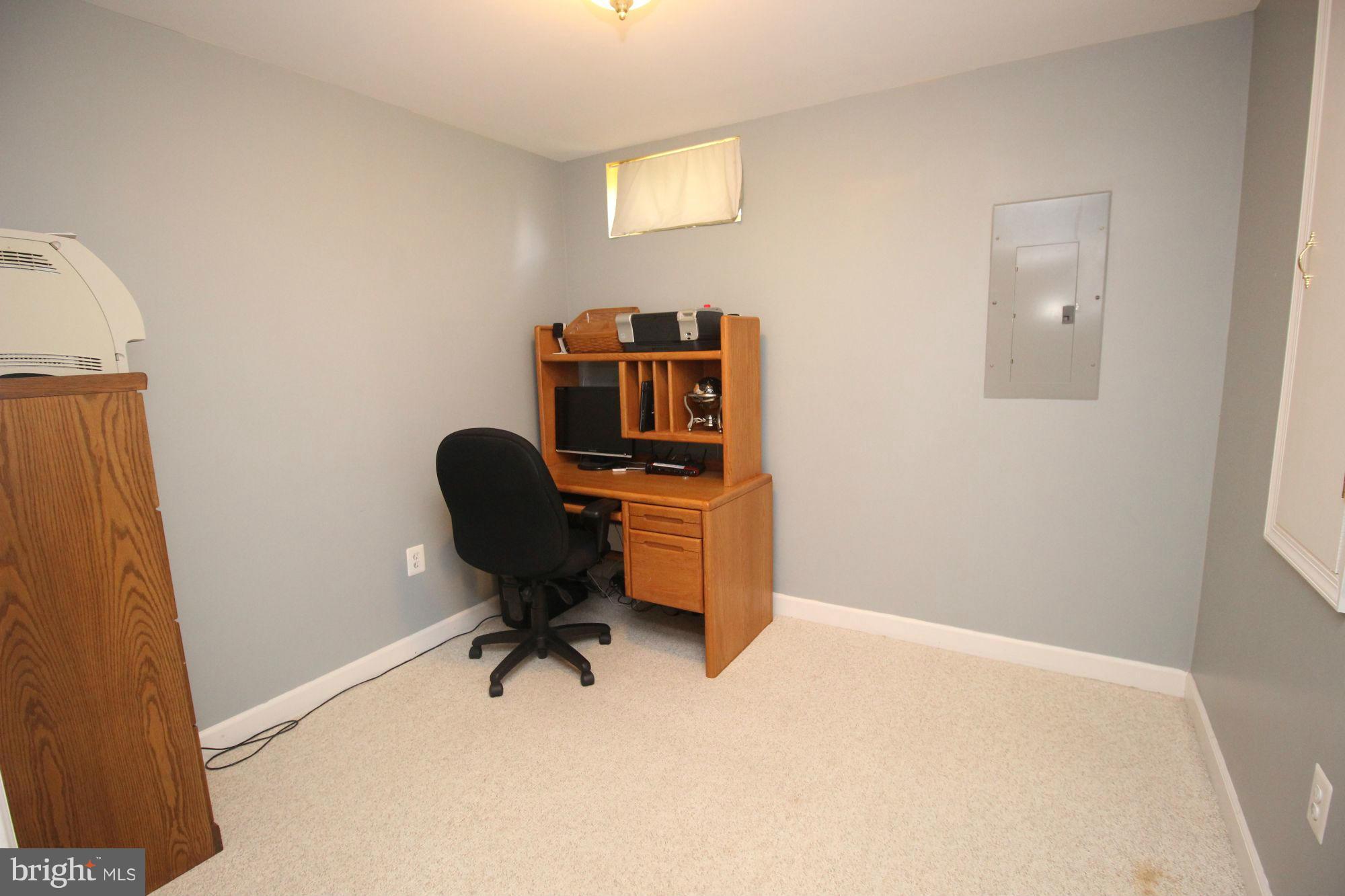 SHEFFIELD MANOR - Residential