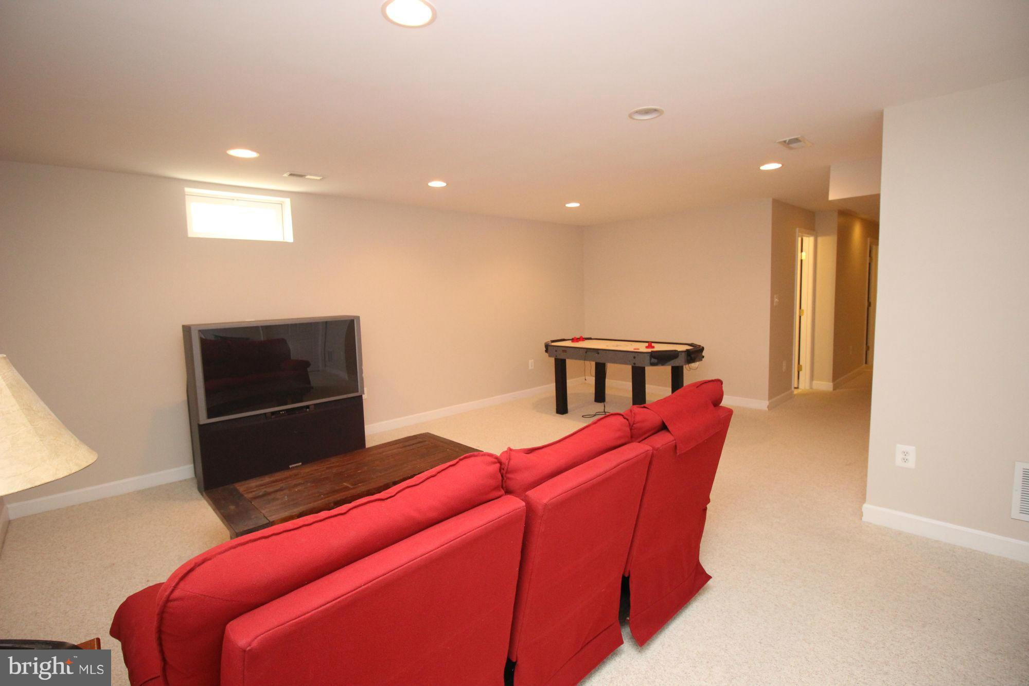 SHEFFIELD MANOR - Residential