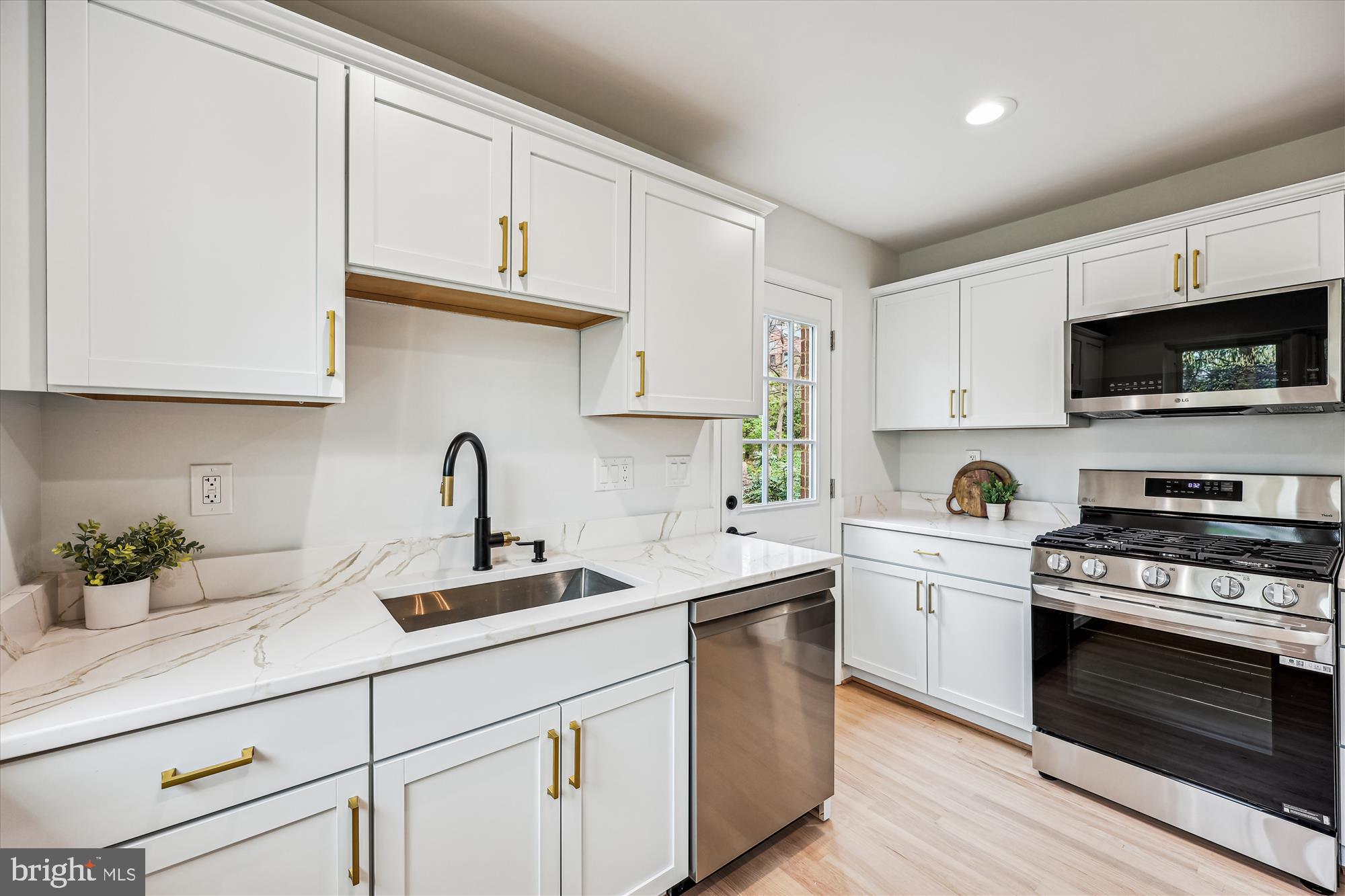 SLIGO PARK HILLS - Residential