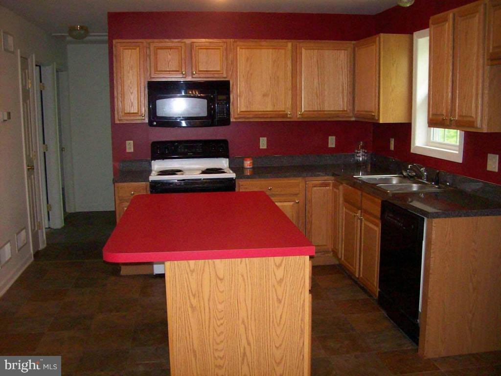 EAST LAMPETER - Residential