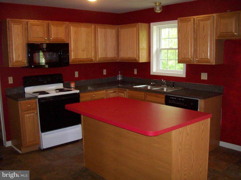 EAST LAMPETER - Residential