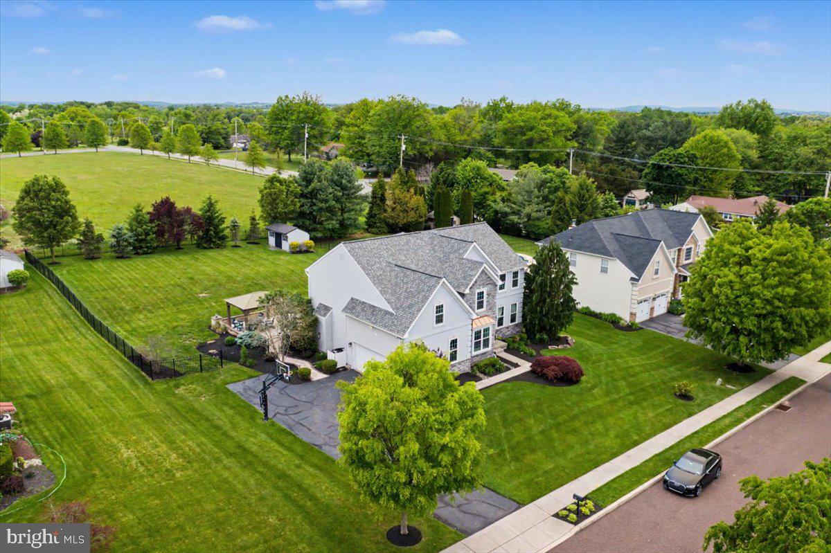 FOX RUN - Residential