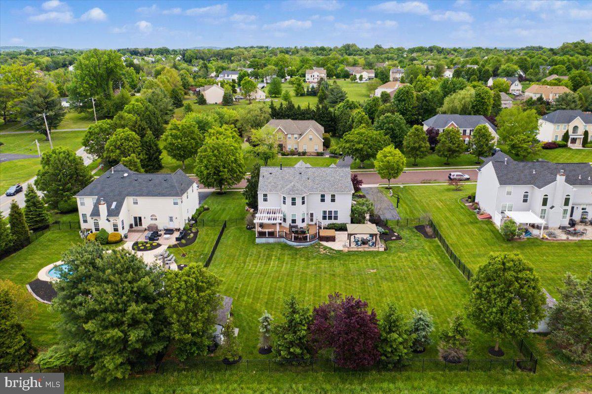 FOX RUN - Residential
