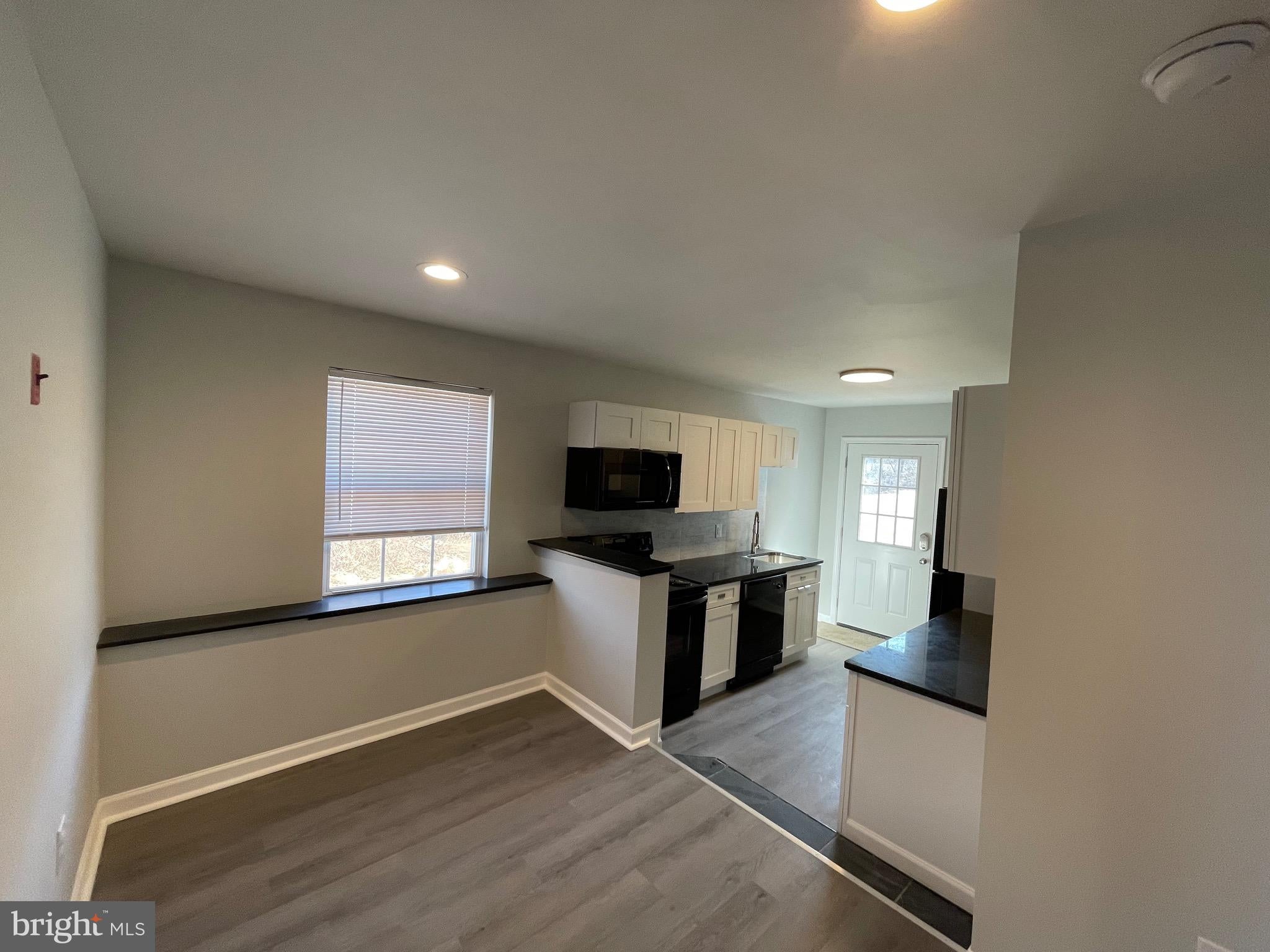 1710 LOWER ROCKY DALE ROAD